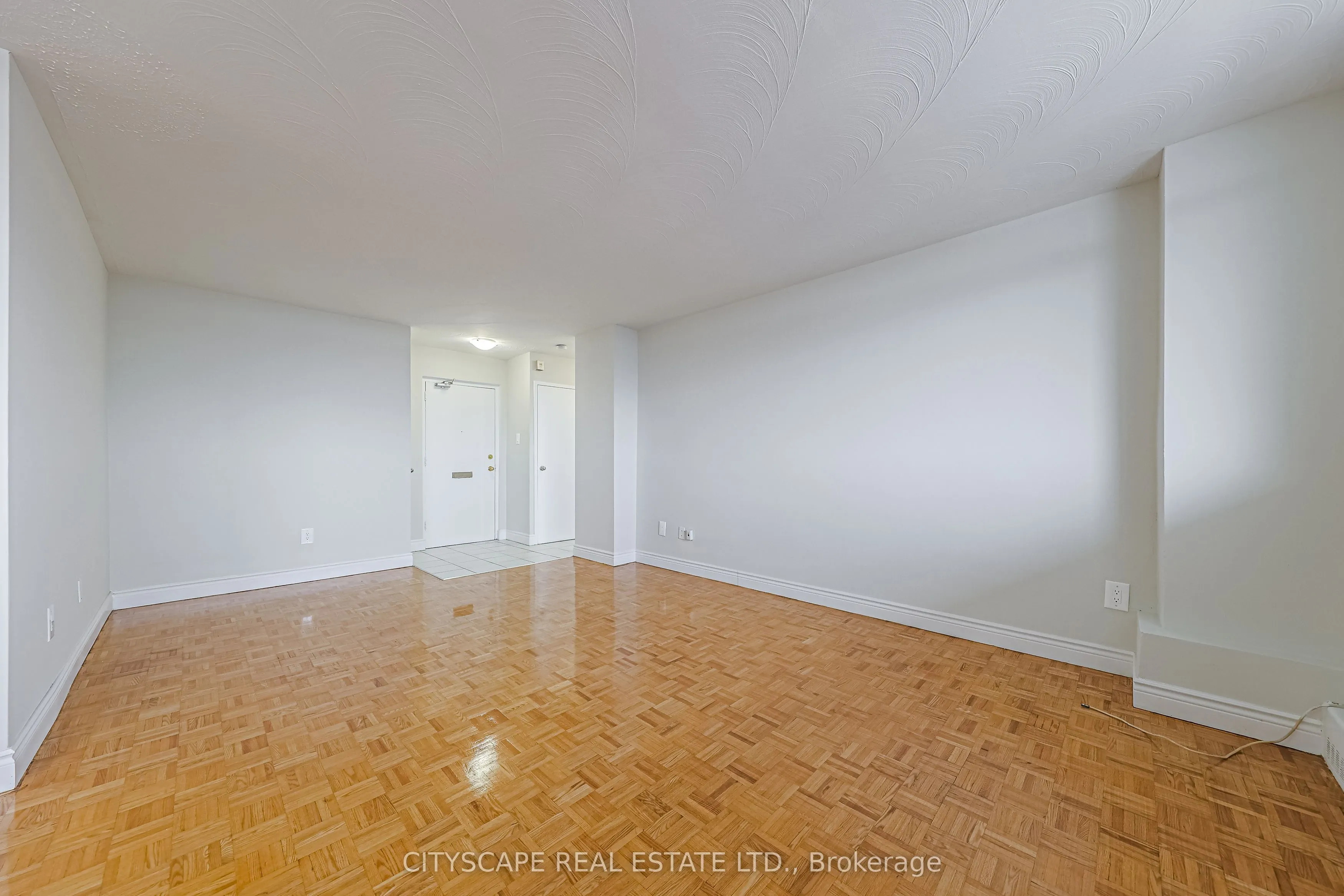 100 Rowena Drive, #303