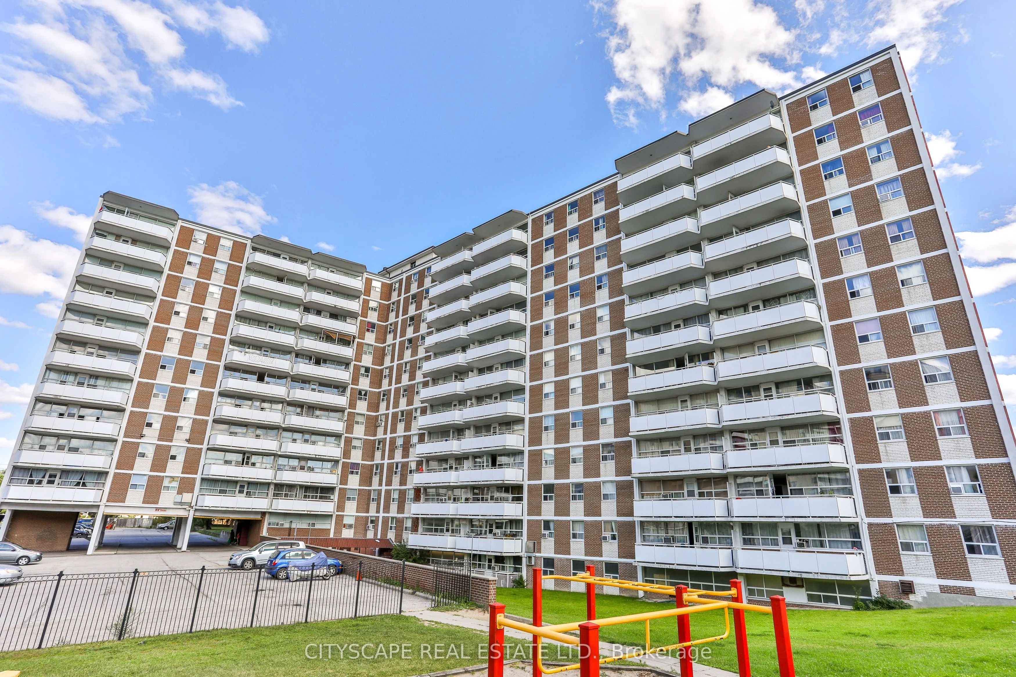 100 Rowena Drive, #303