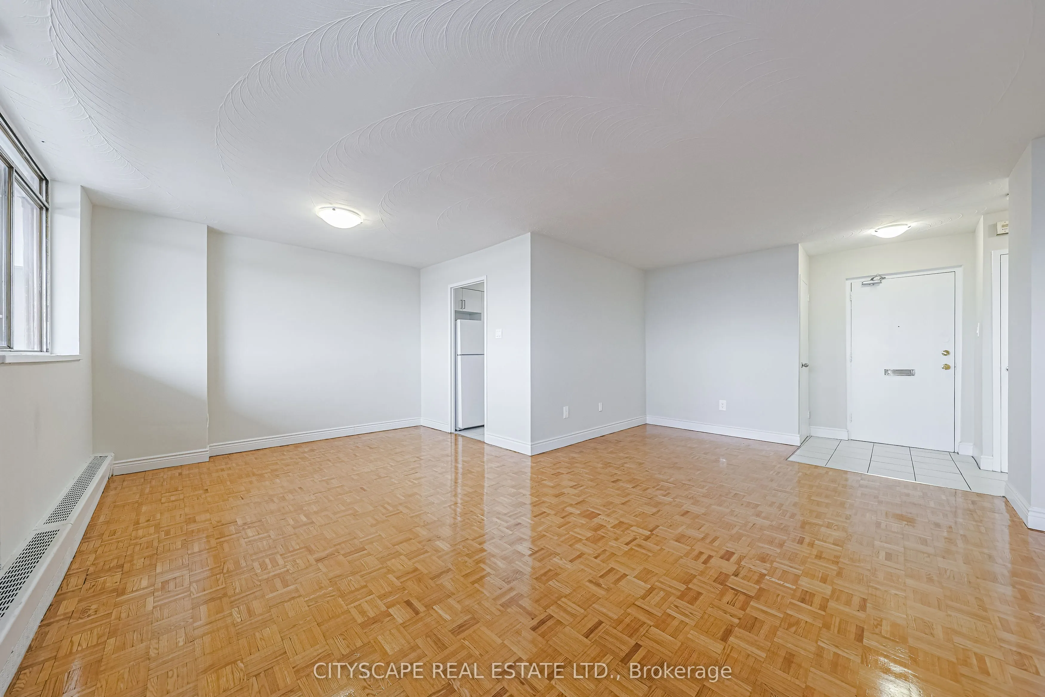 100 Rowena Drive, #303
