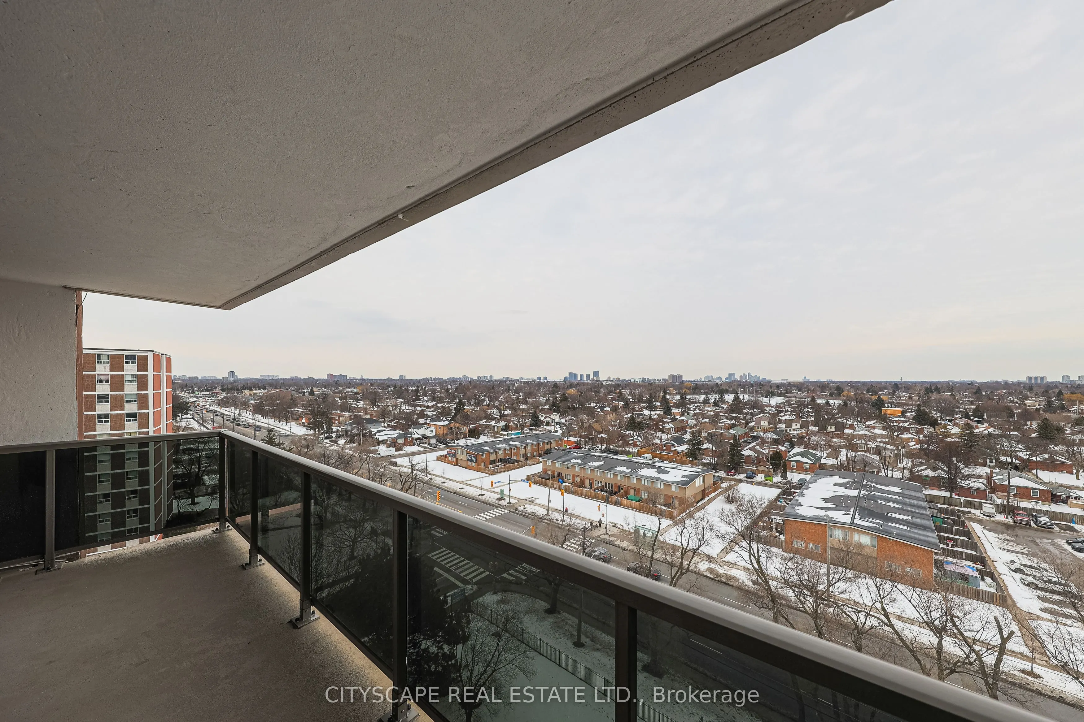 100 Rowena Drive, #303