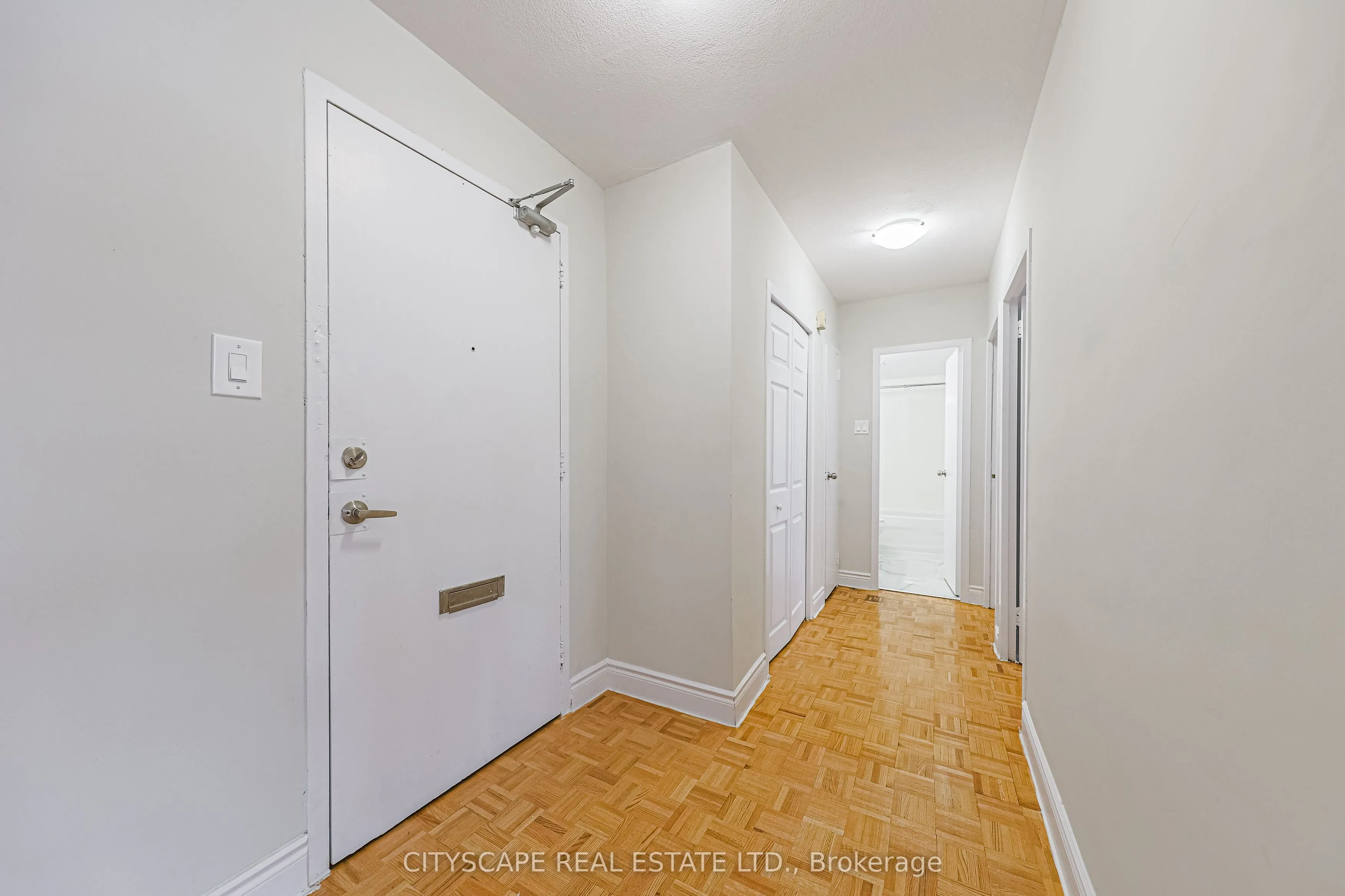 100 Rowena Drive, #609