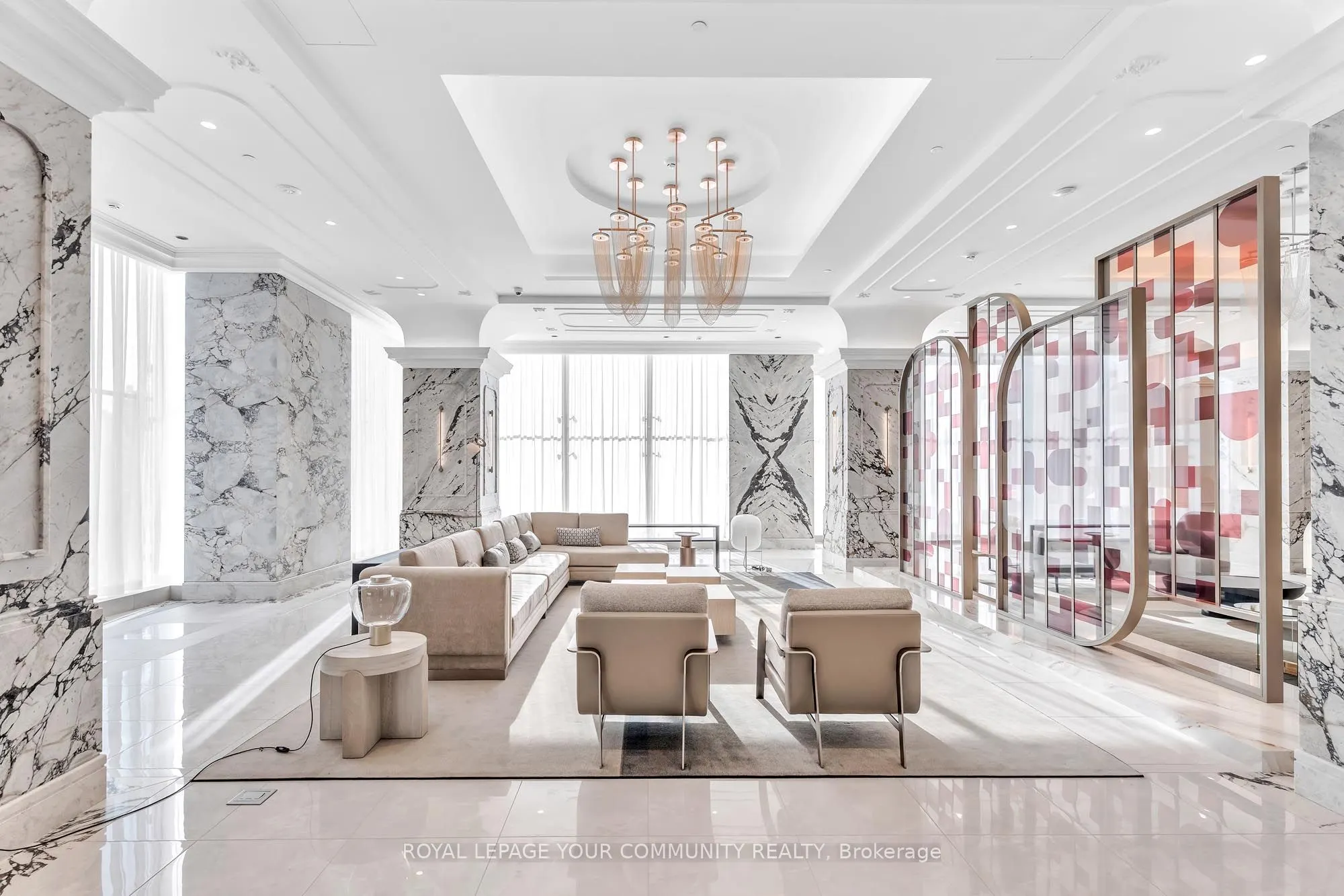 10 Inn on the Parc Drive, #101