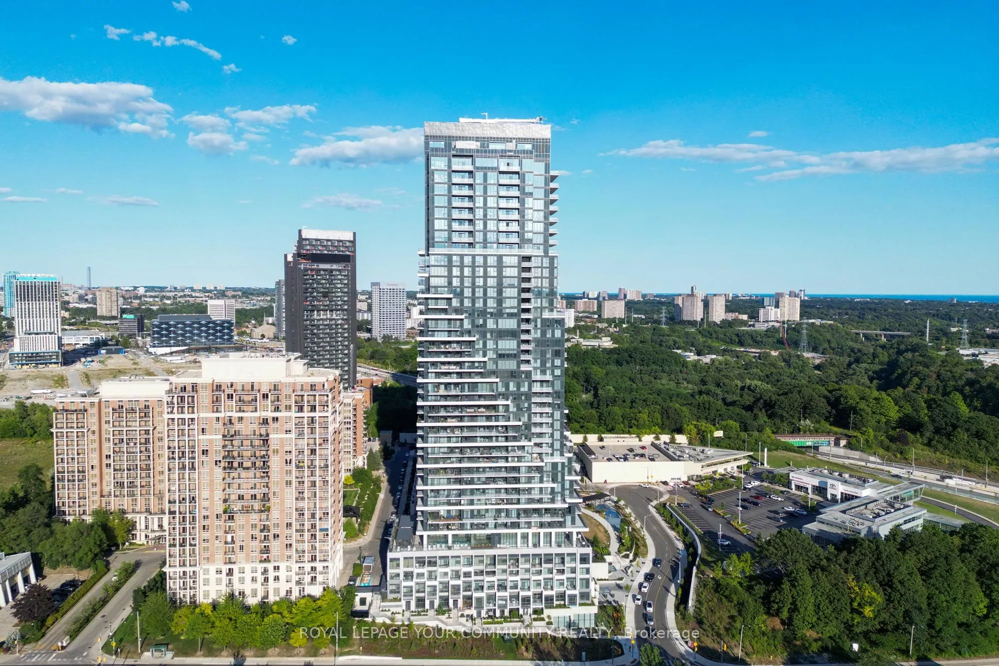 10 Inn on the Parc Drive, #101