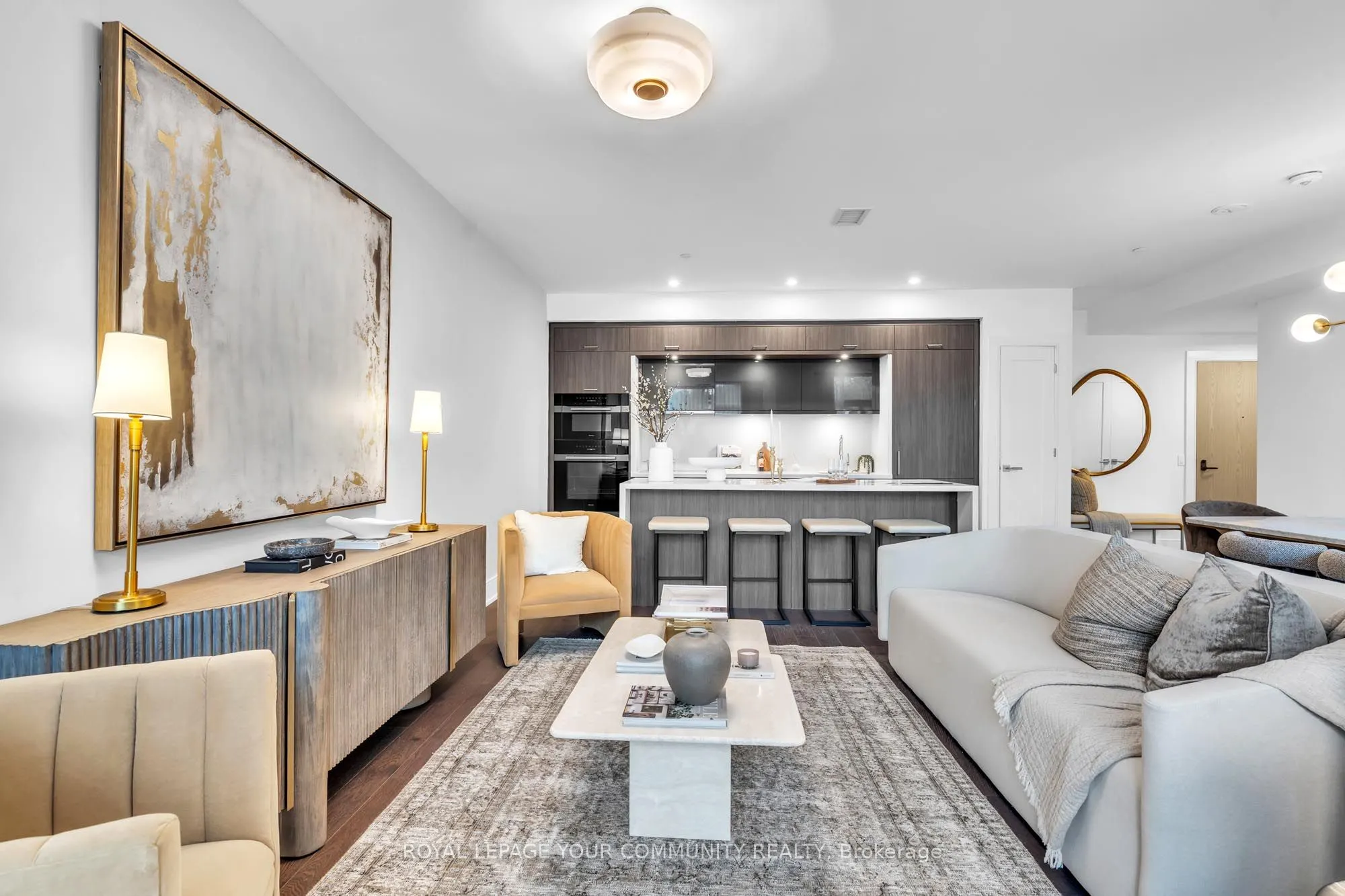 10 Inn on the Parc Drive, #101