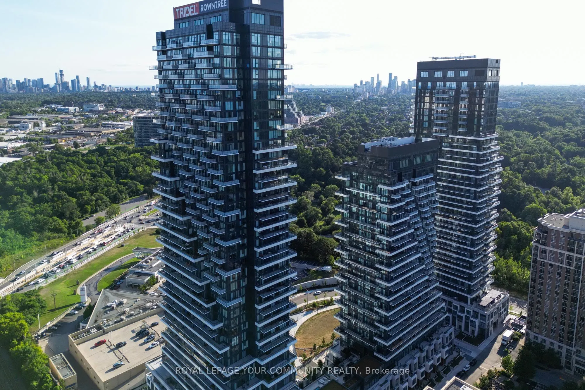 10 Inn on the Parc Drive, #101