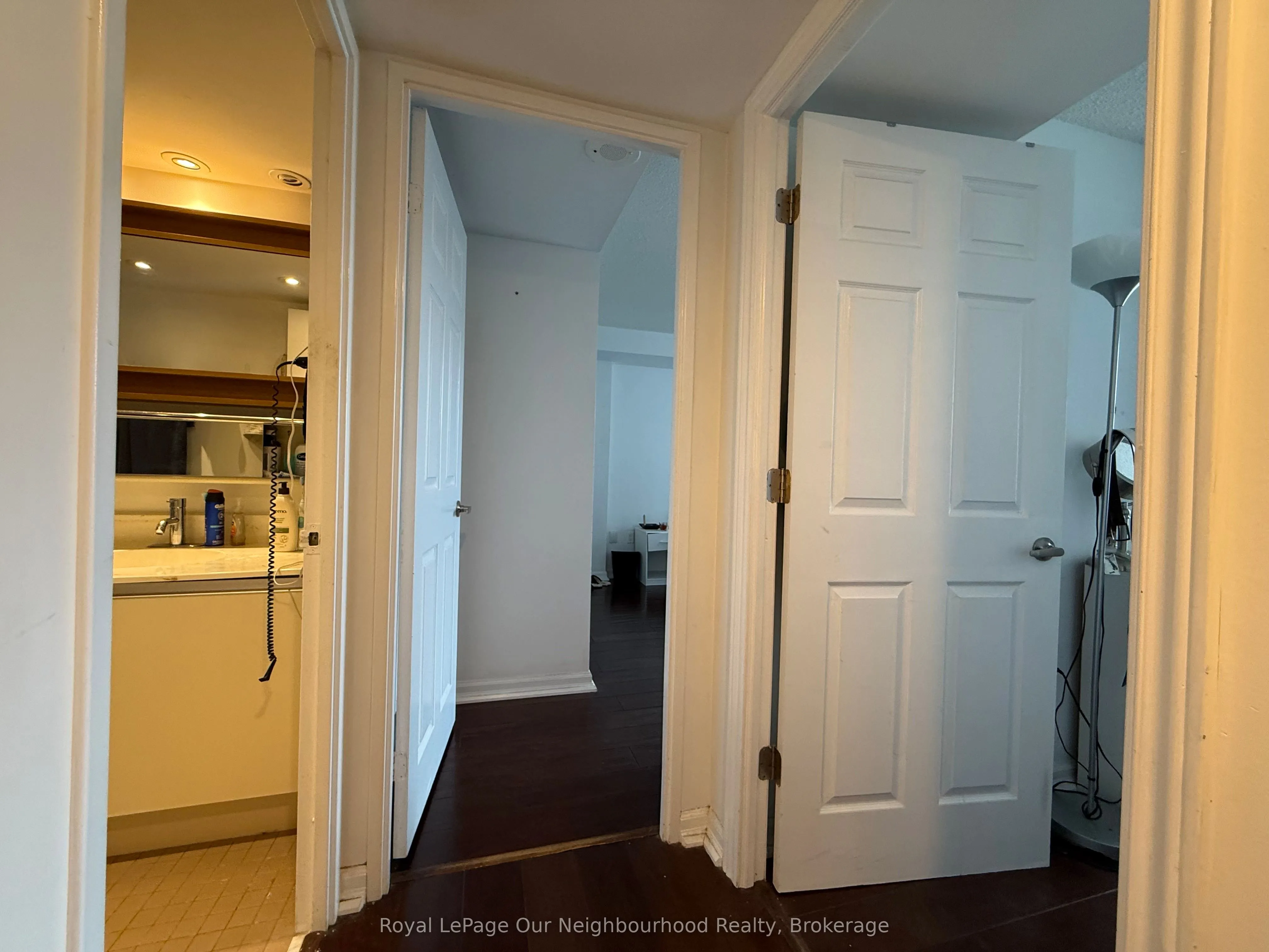 701 King Street W, #PH13