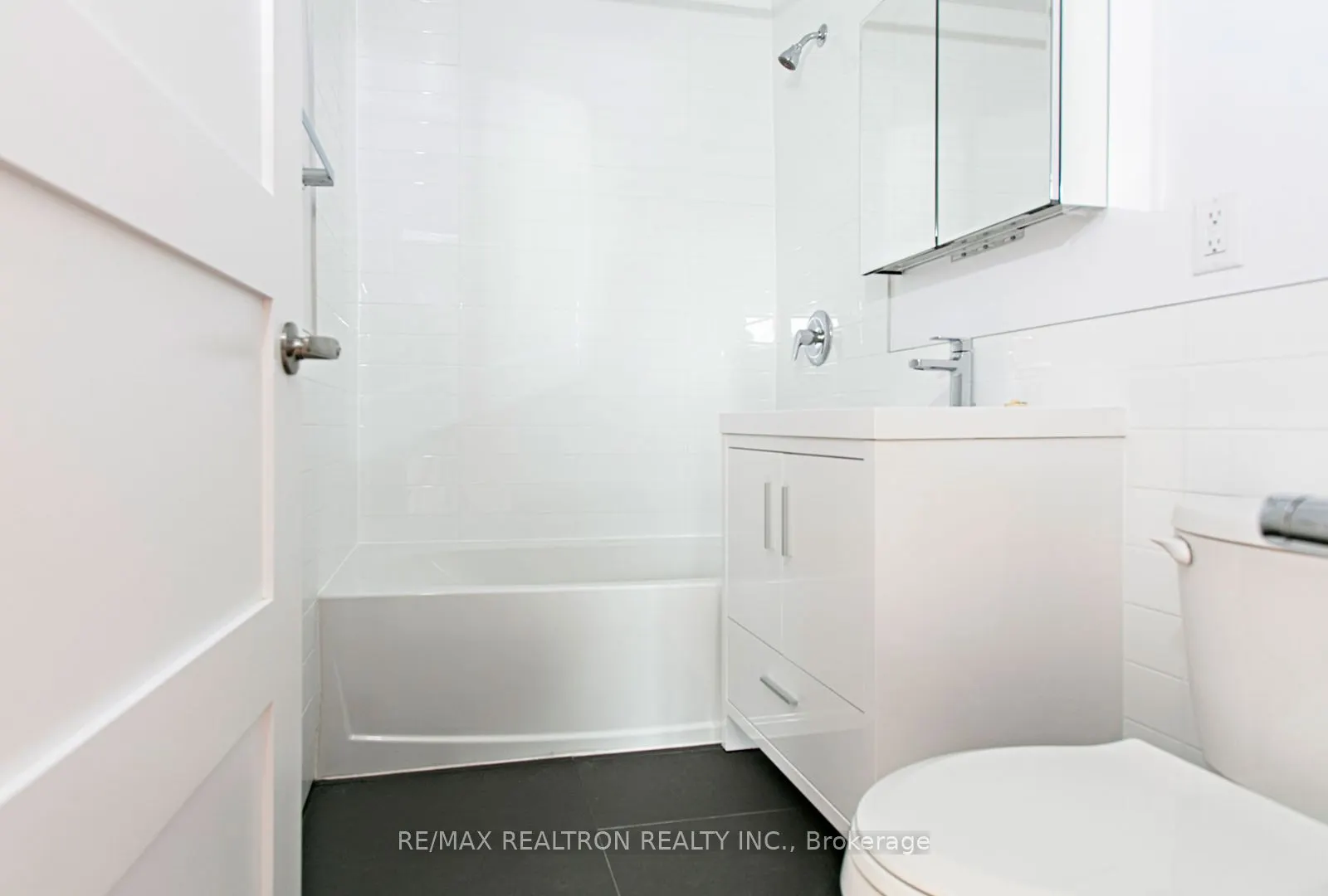1545 Bathurst Street, #402