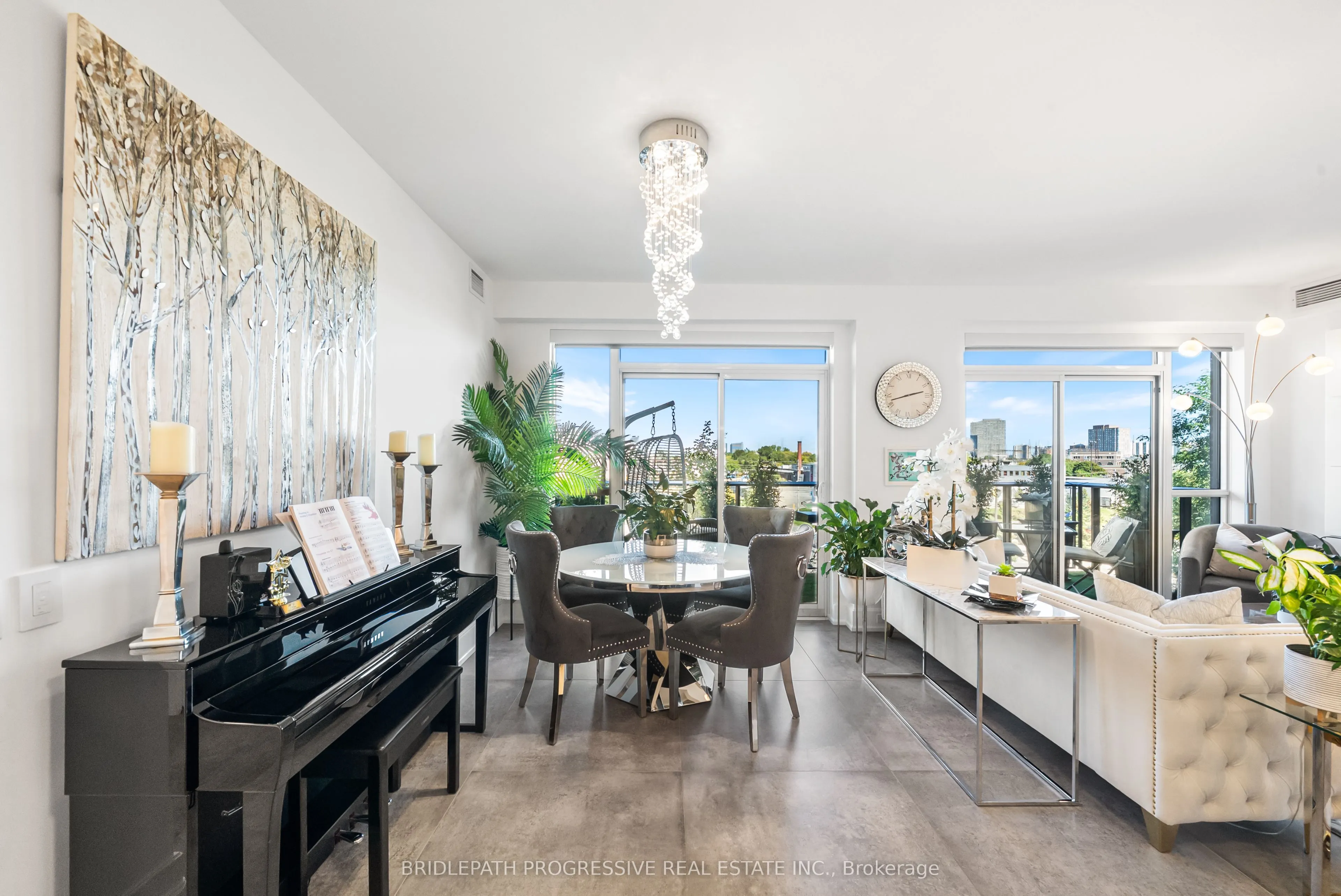 3 Southvale Drive, #303