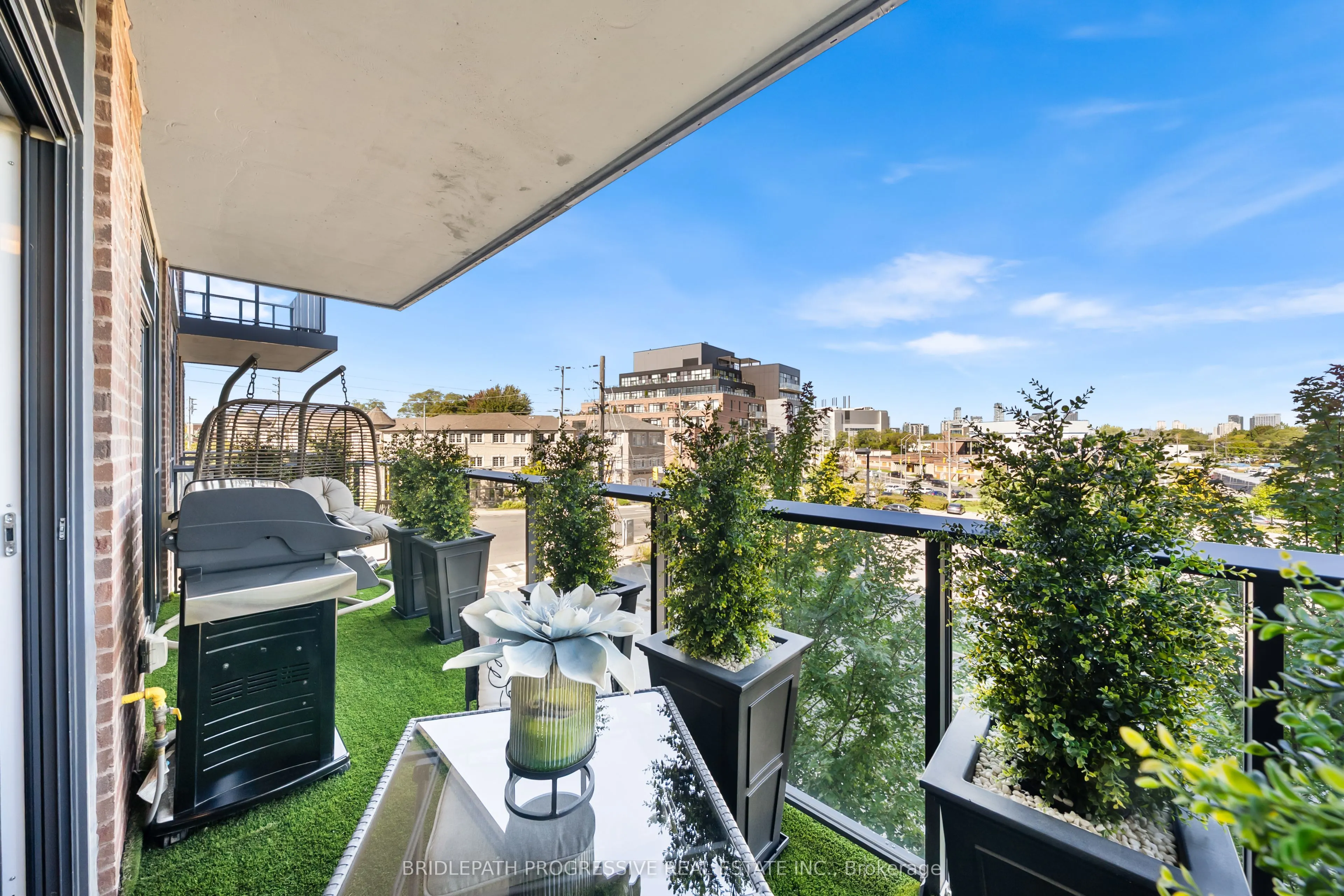 3 Southvale Drive, #303