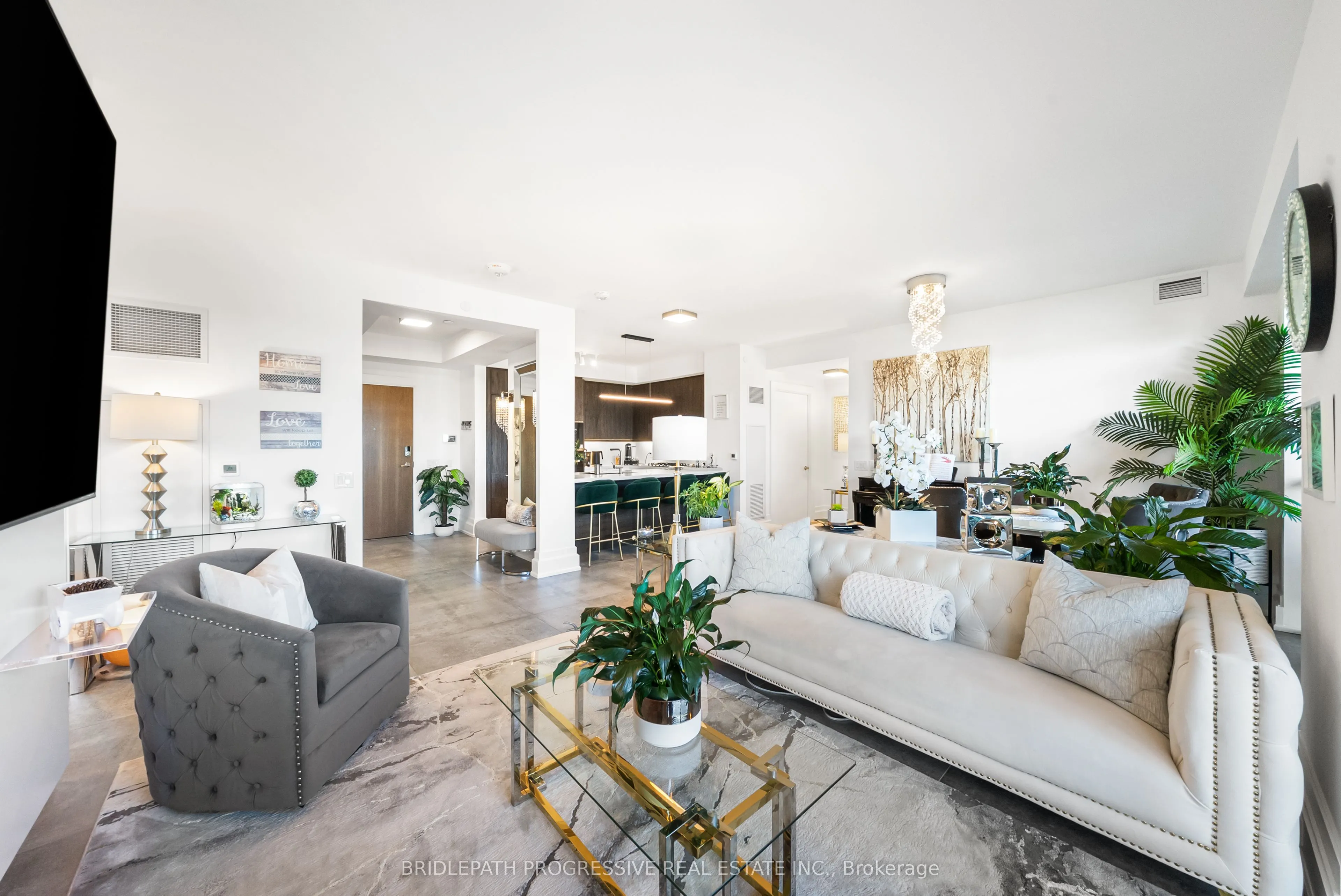 3 Southvale Drive, #303