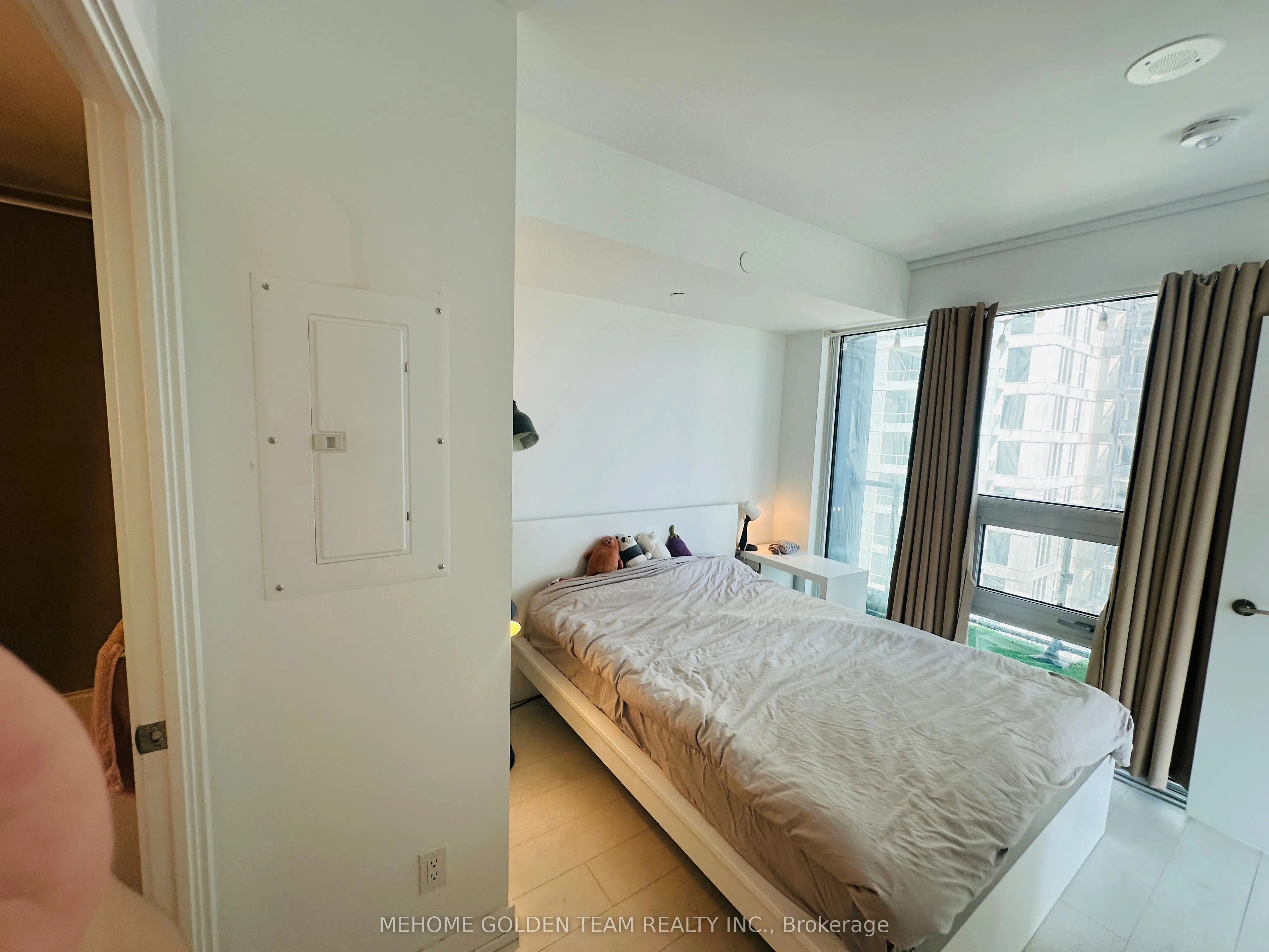 19 Western Battery Road, #2606