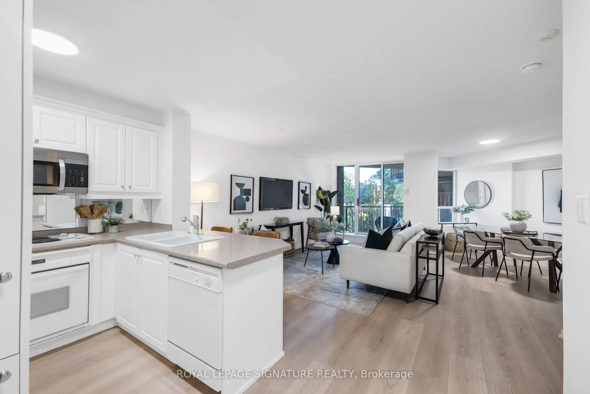 18 Wanless Avenue, #317