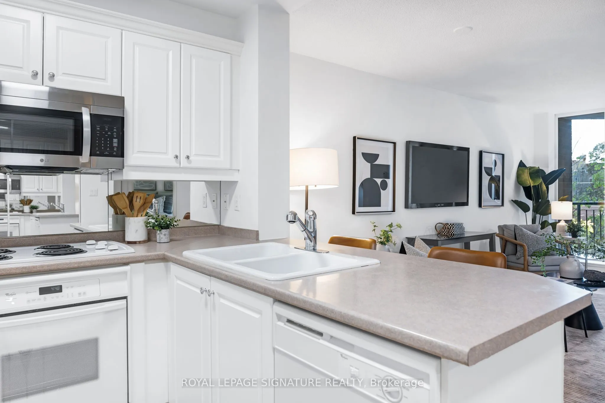 18 Wanless Avenue, #317