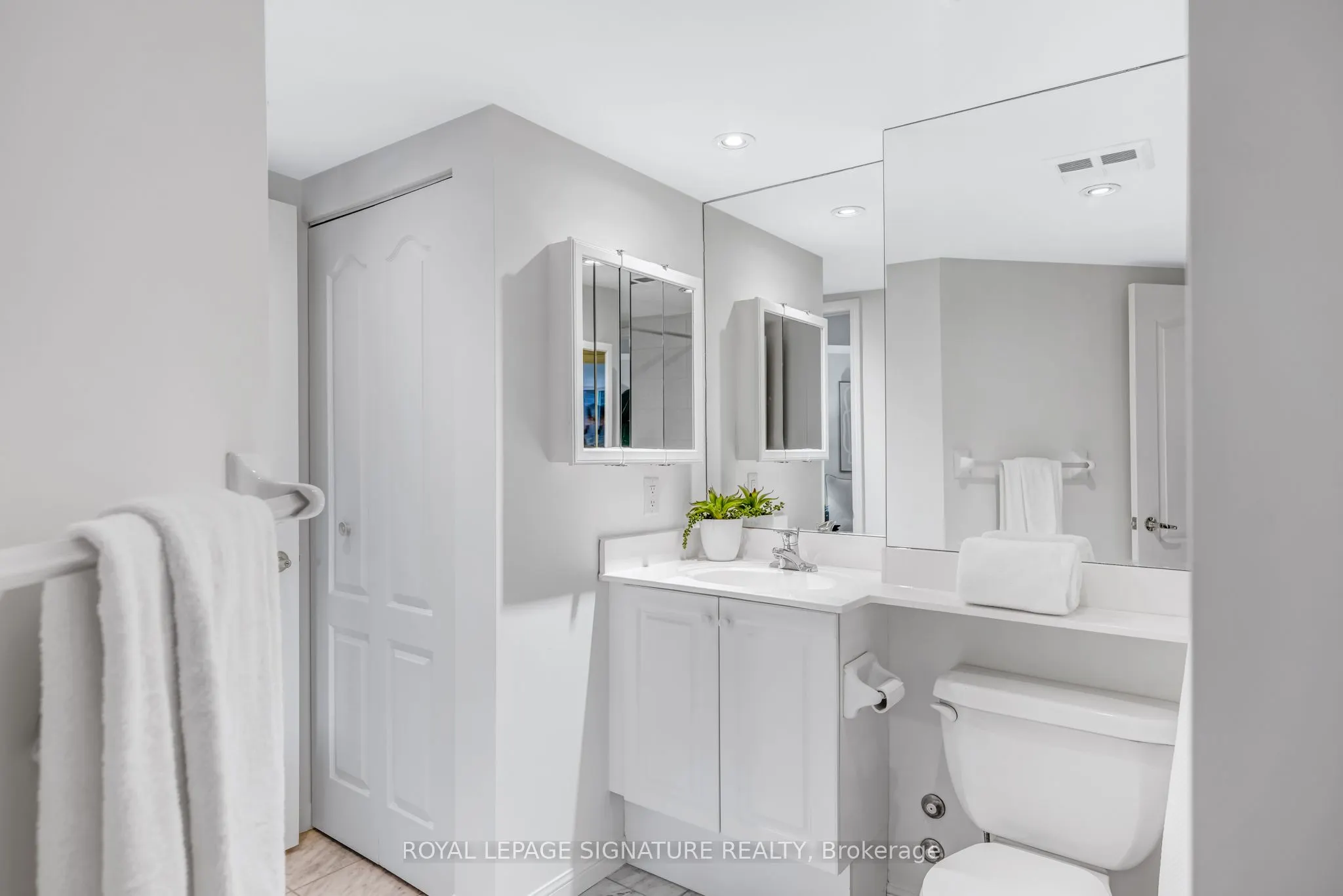 18 Wanless Avenue, #317