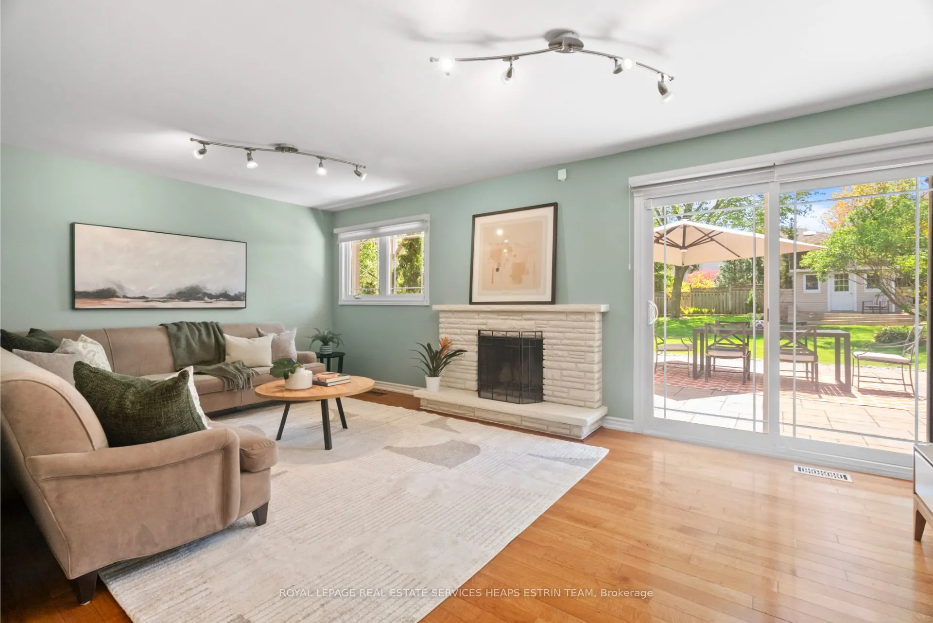 73 Owen Boulevard