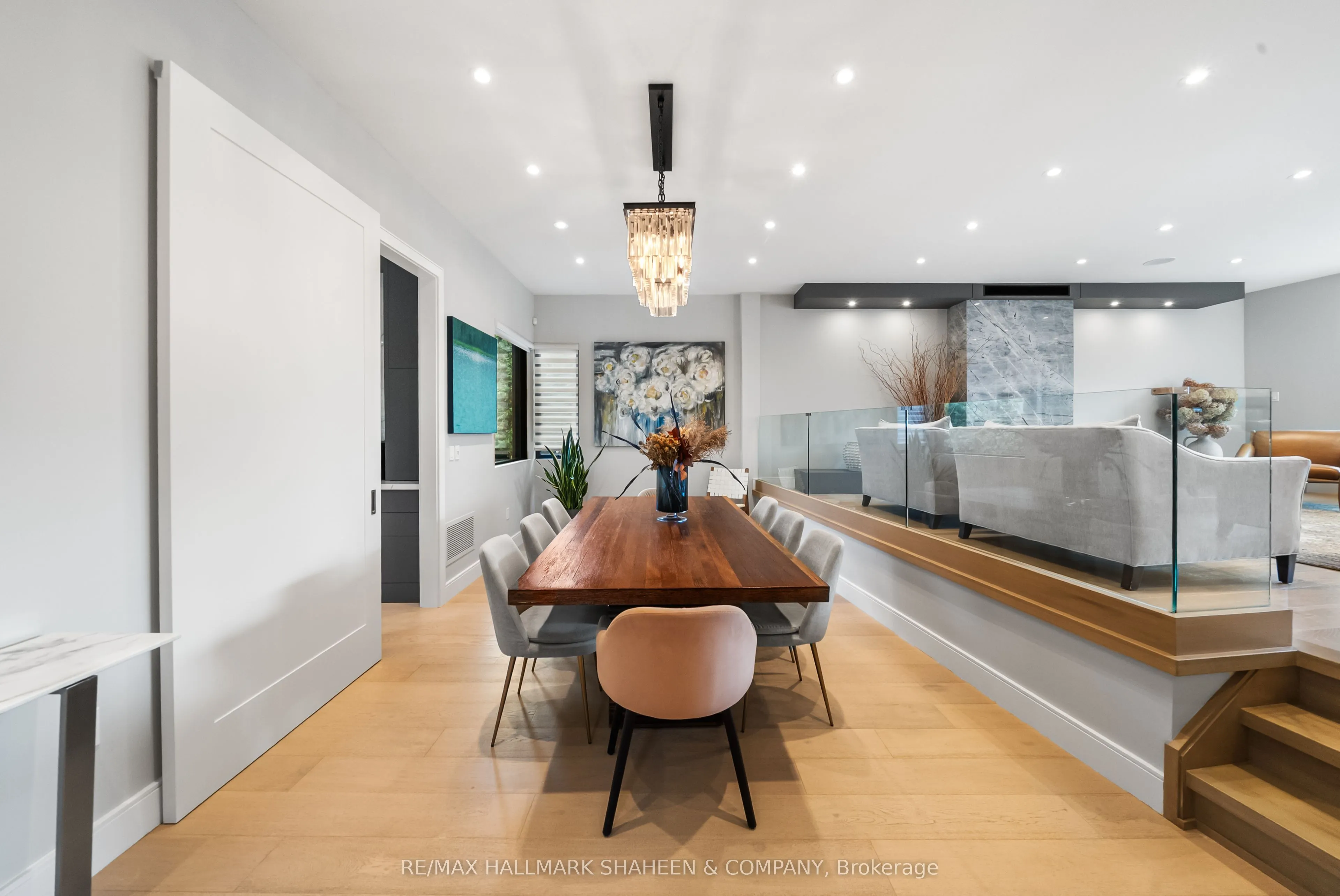 67 Clansman Boulevard