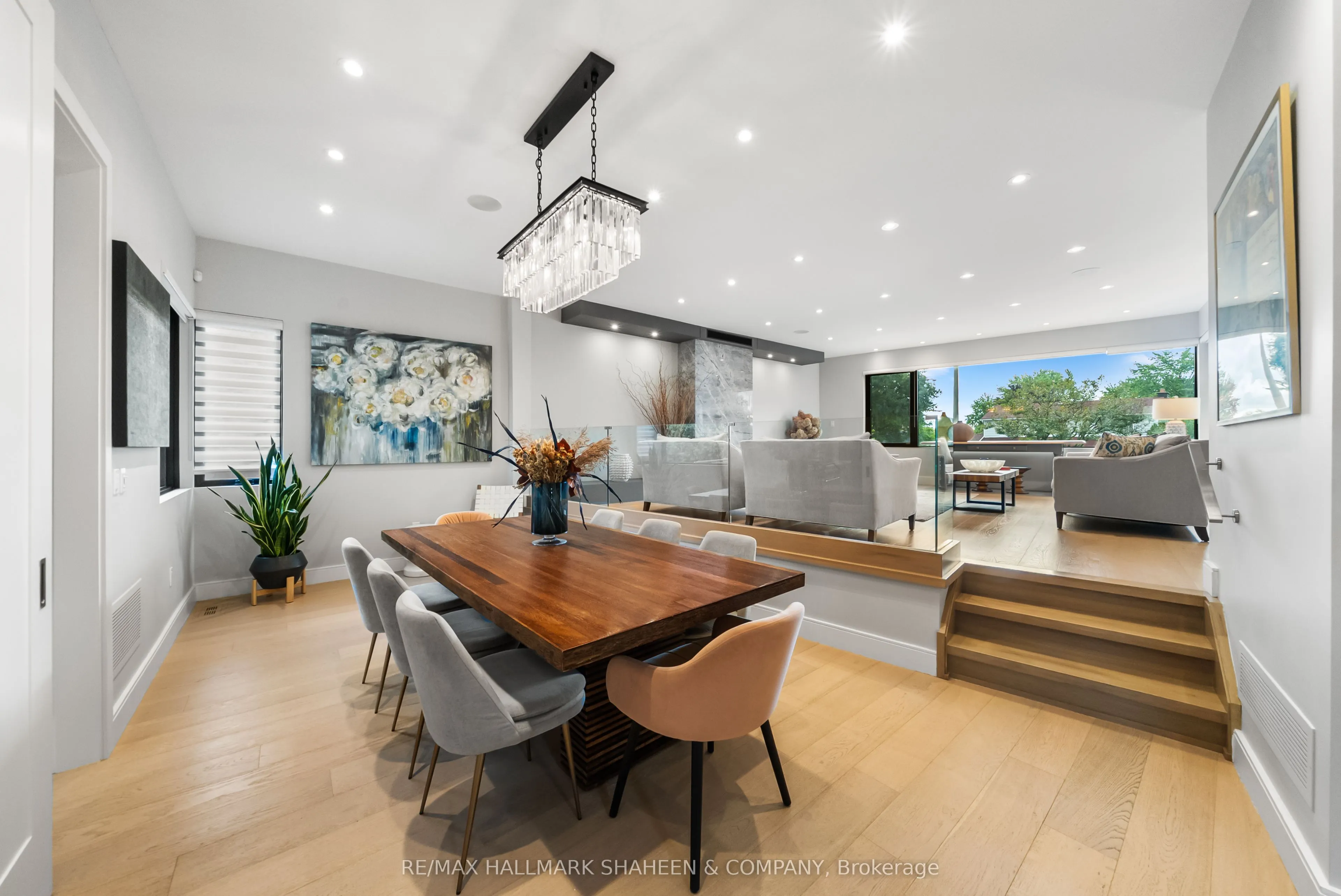 67 Clansman Boulevard