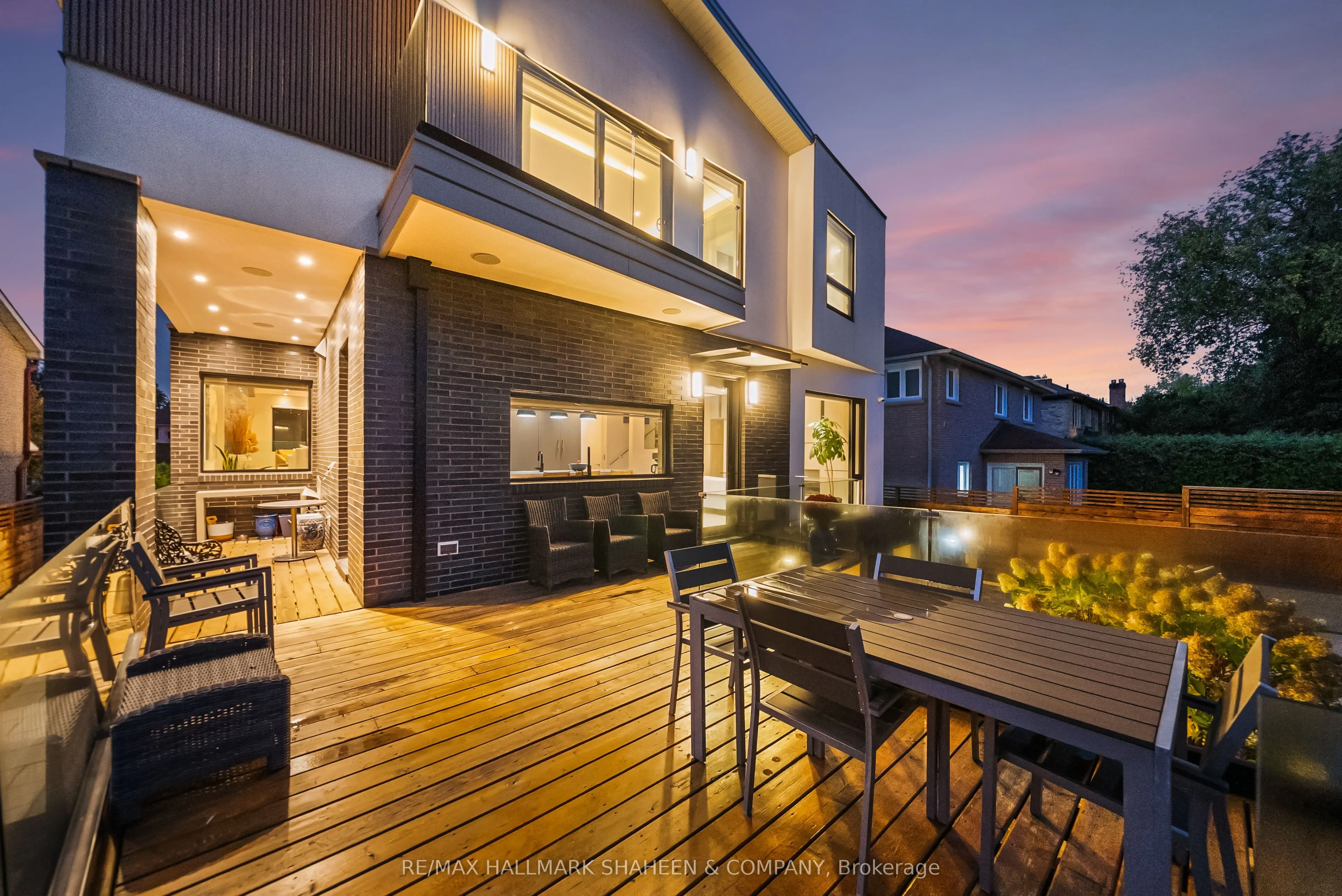 67 Clansman Boulevard