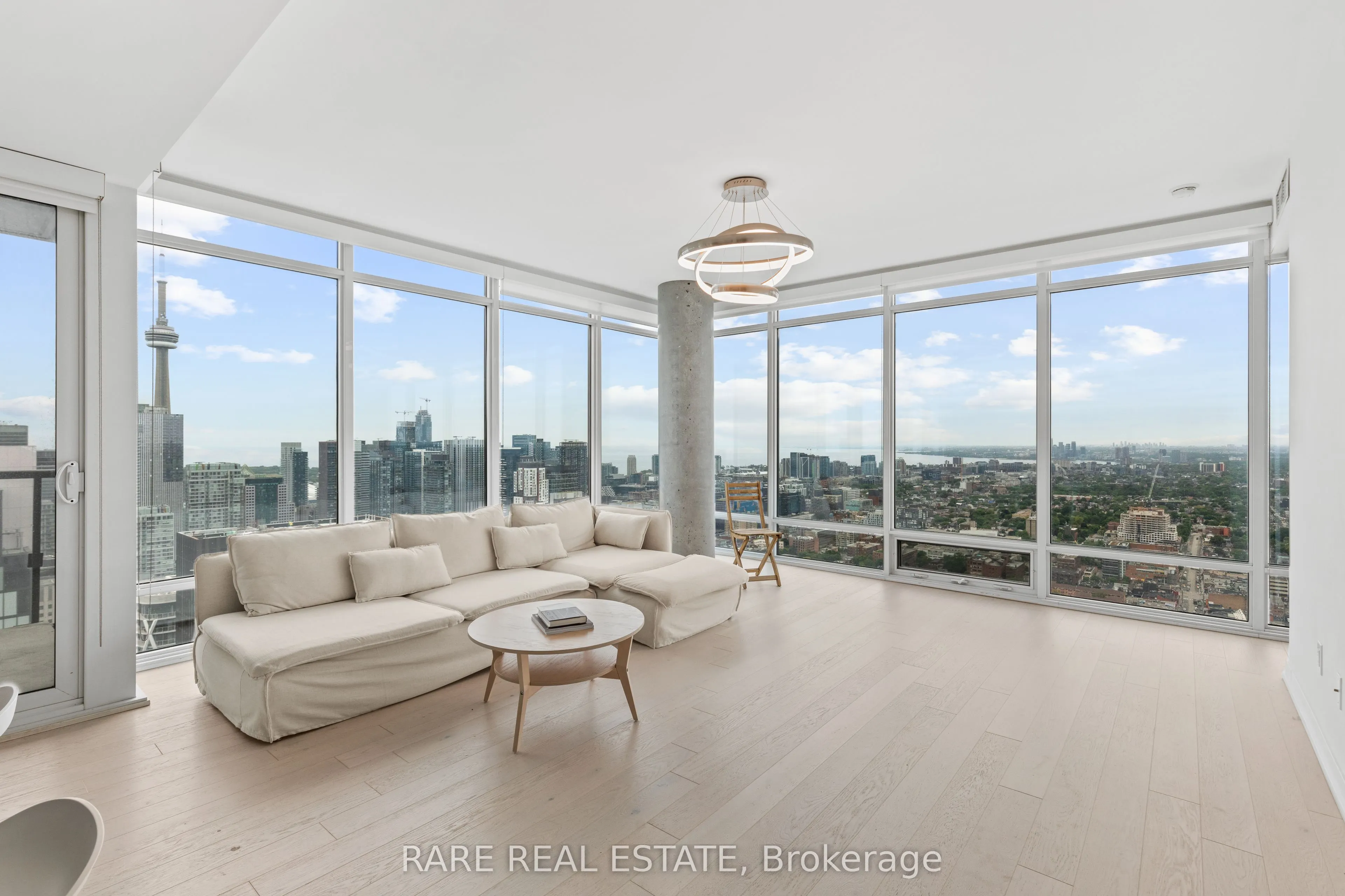 488 University Avenue, #3910