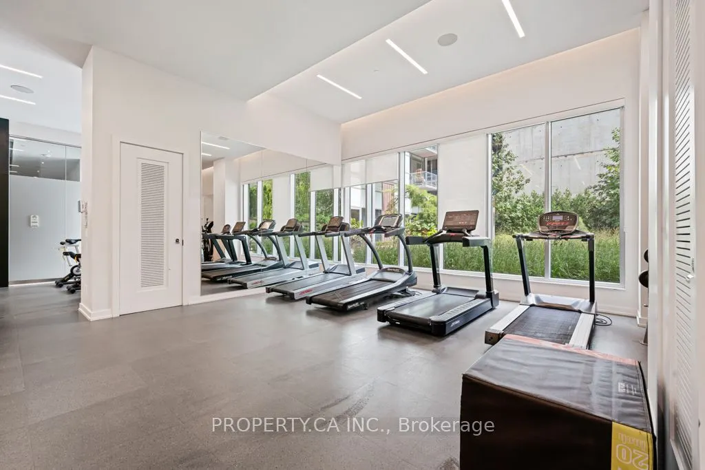 101 Erskine Avenue, #2110
