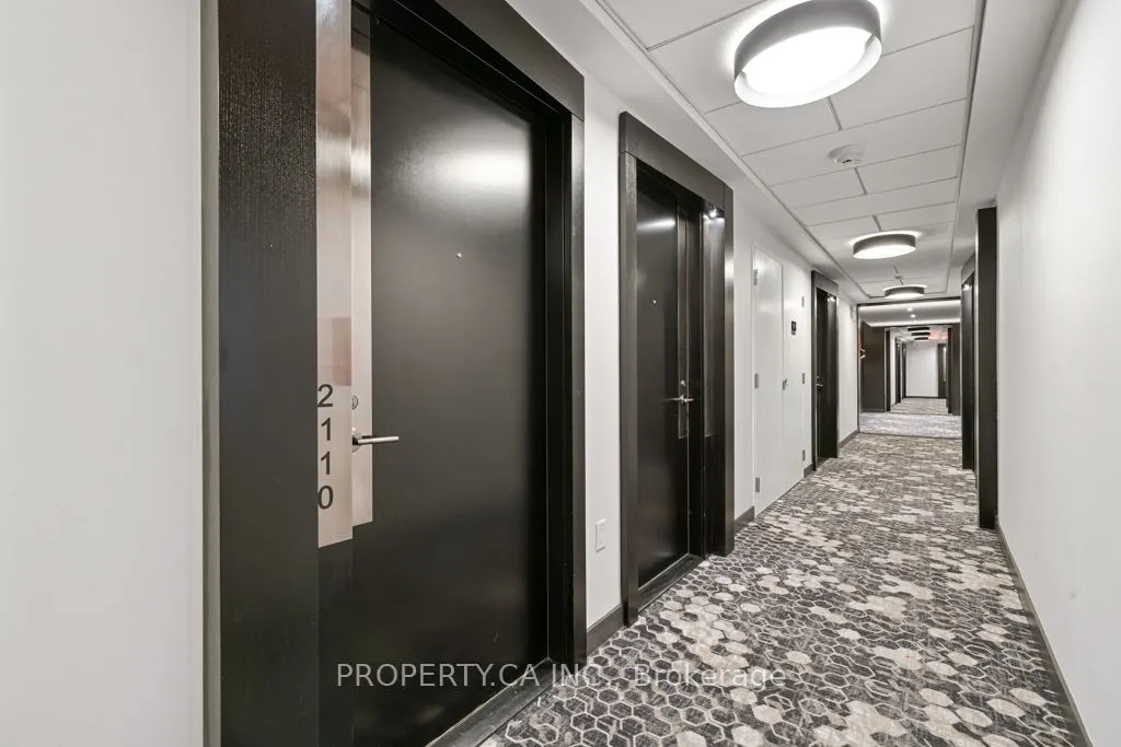 101 Erskine Avenue, #2110