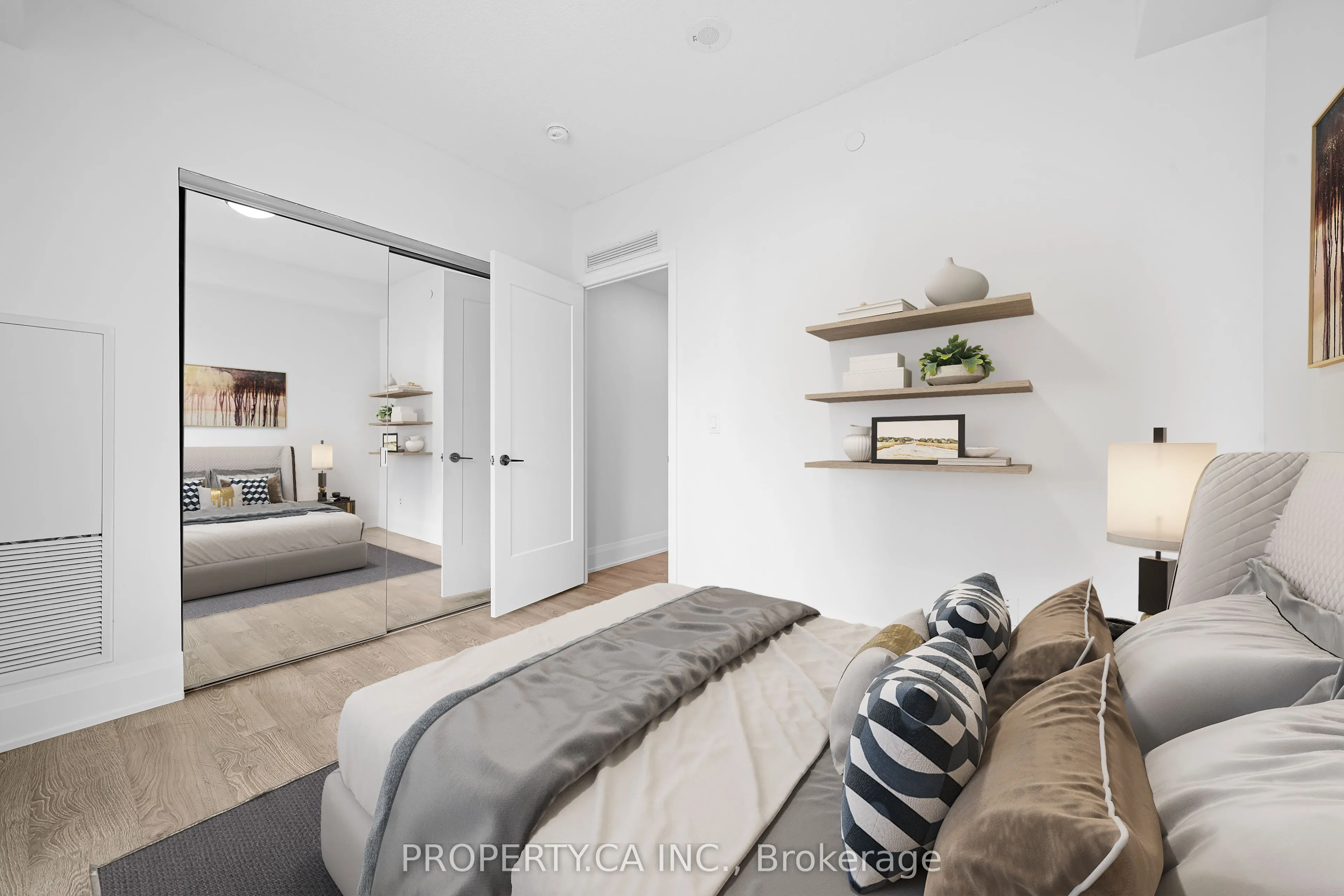 101 Erskine Avenue, #2110