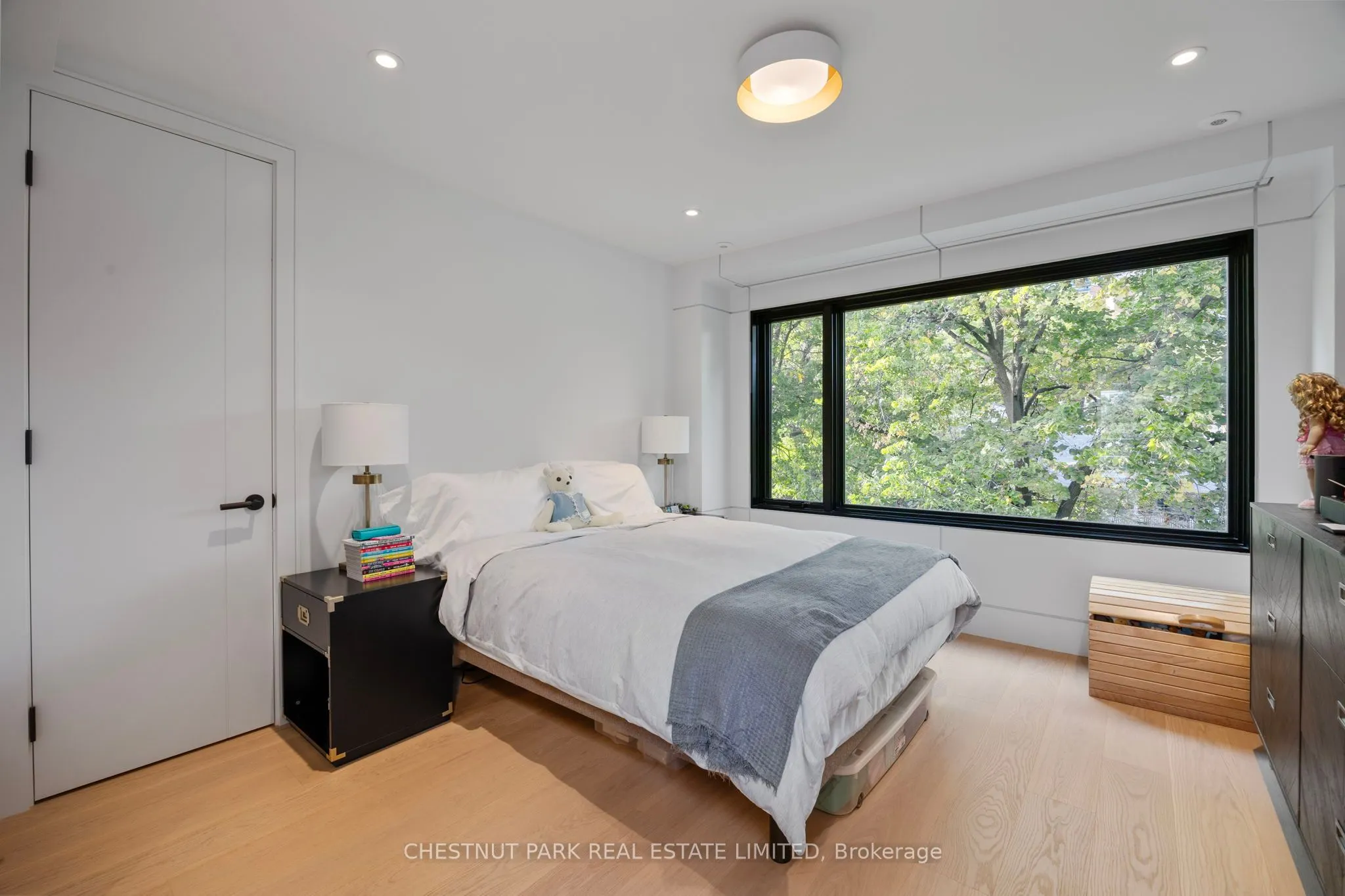 43 Summerhill Avenue