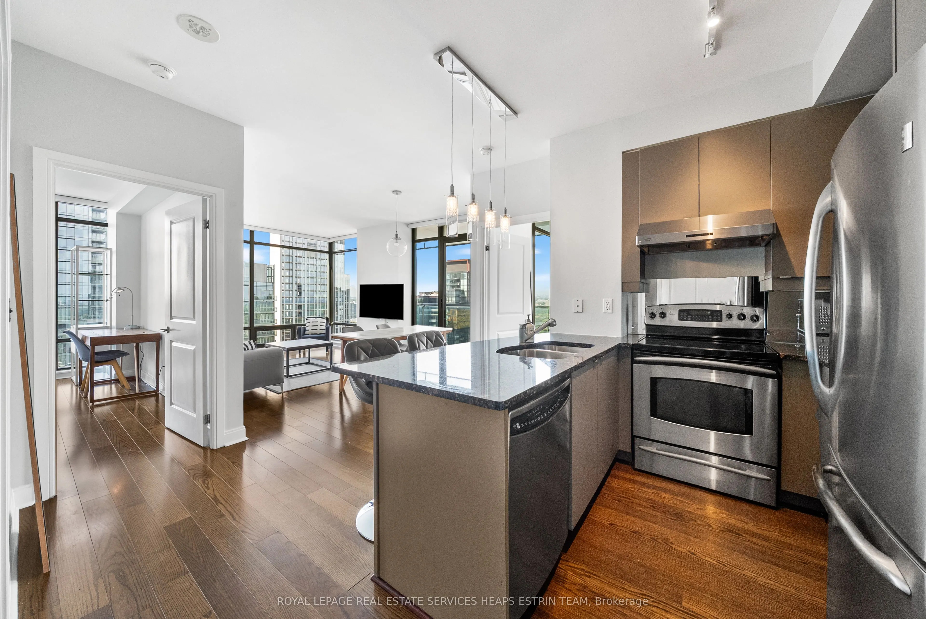 18 Yorkville Avenue, #2905