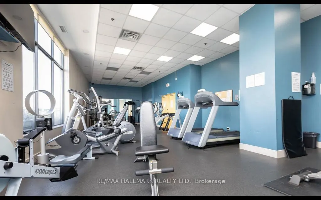 700 King Street W, #216