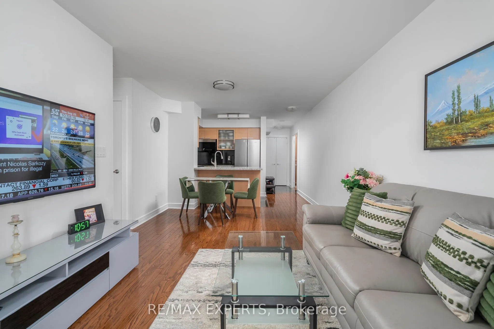 18 Harrison Garden Boulevard, #1801