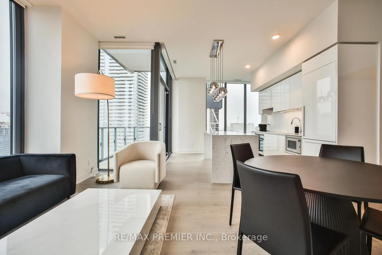 8 Cumberland Street, #5006