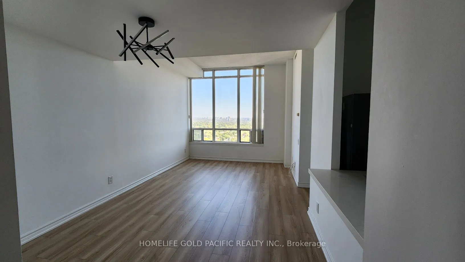 8 Hillcrest Avenue, #PH 309