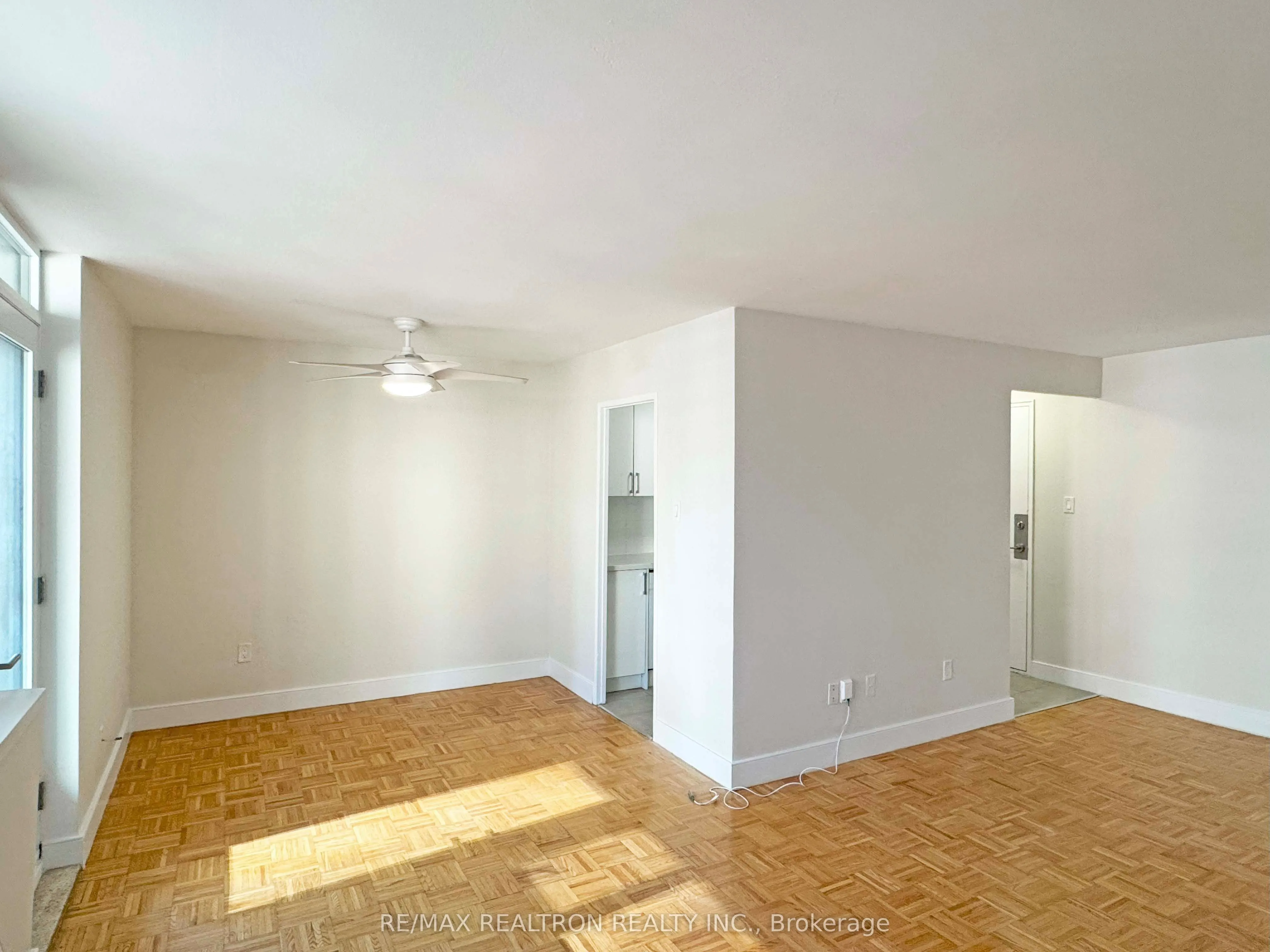 55 Isabella Street, #1103