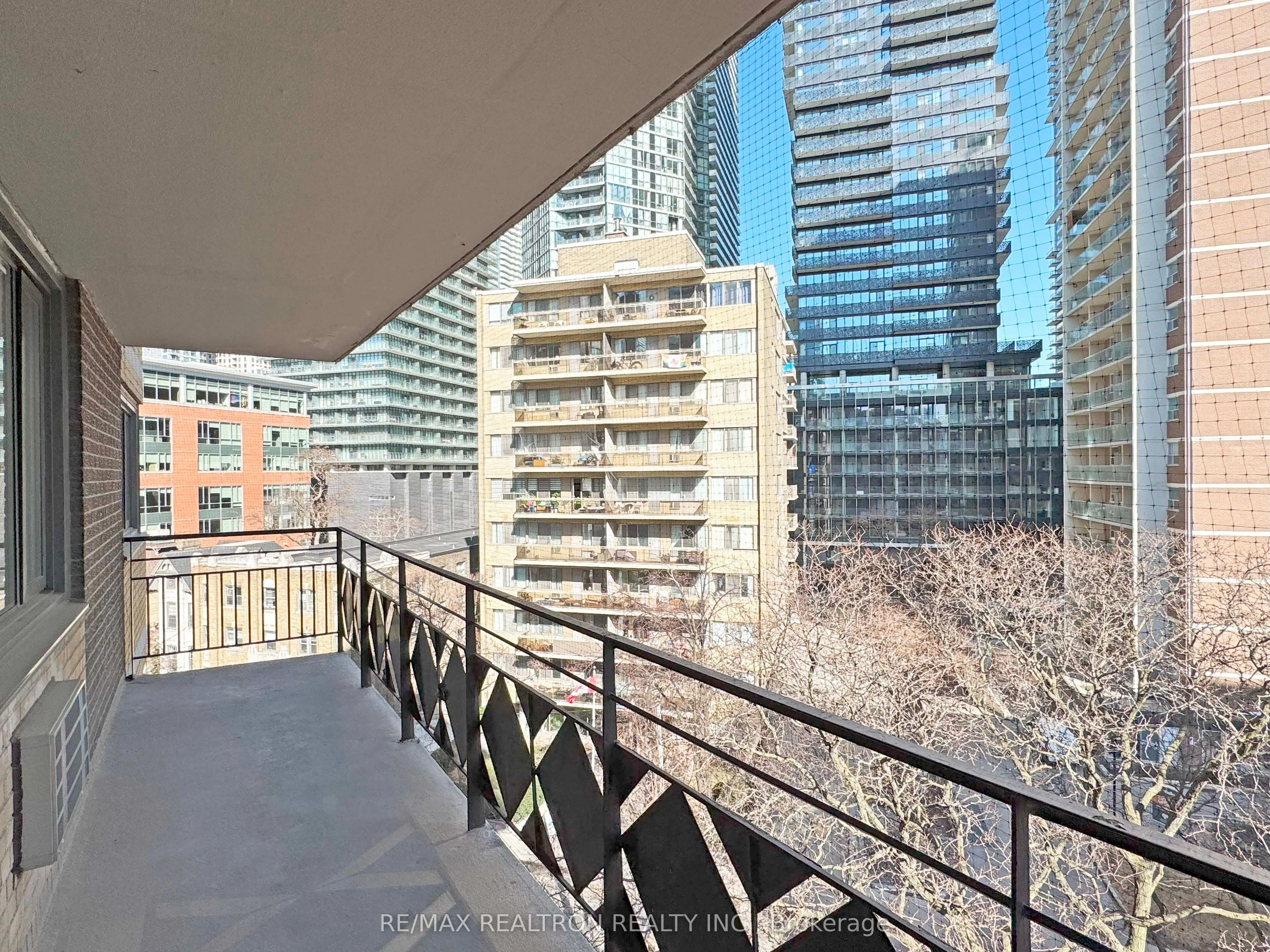 55 Isabella Street, #1103