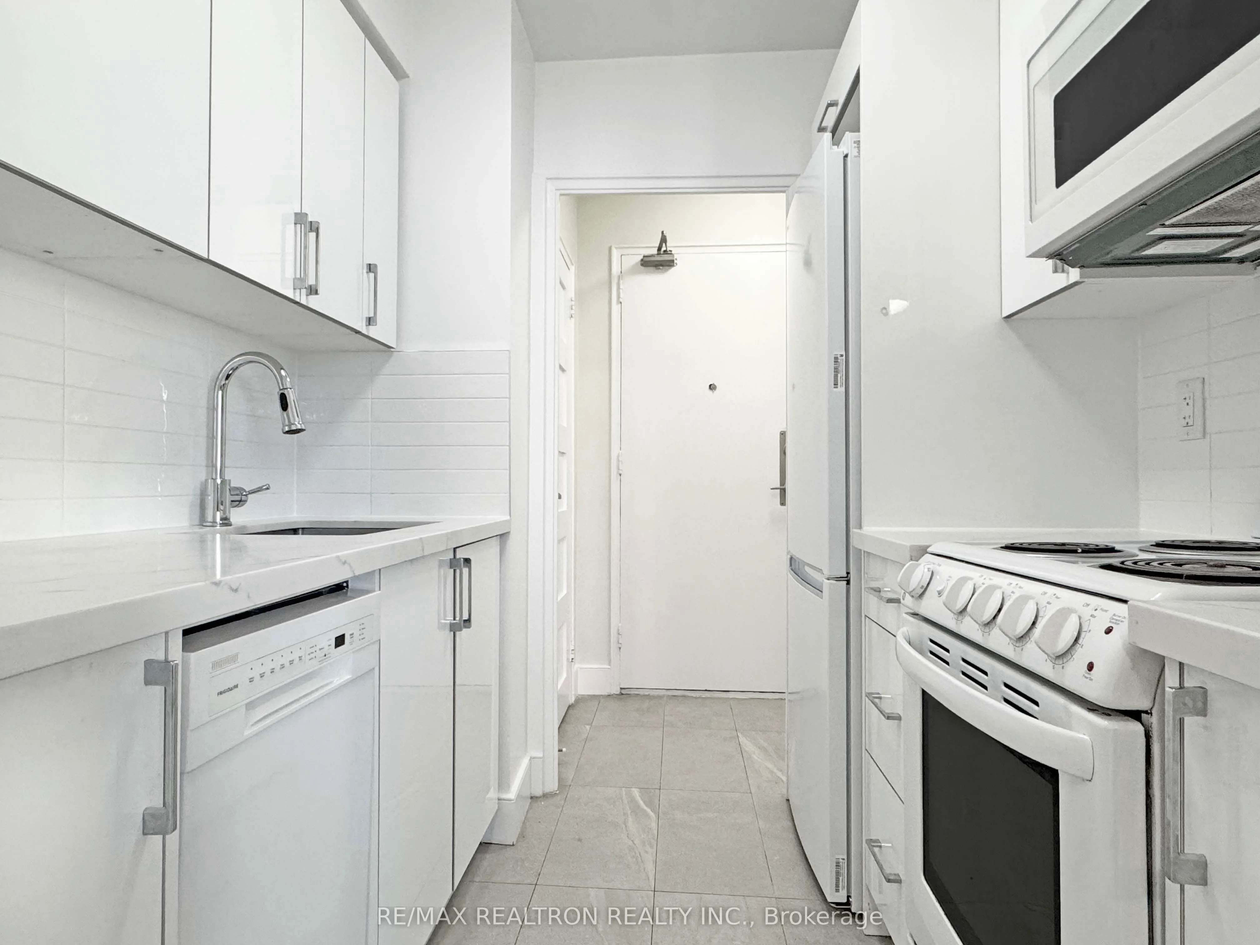 55 Isabella Street, #1103