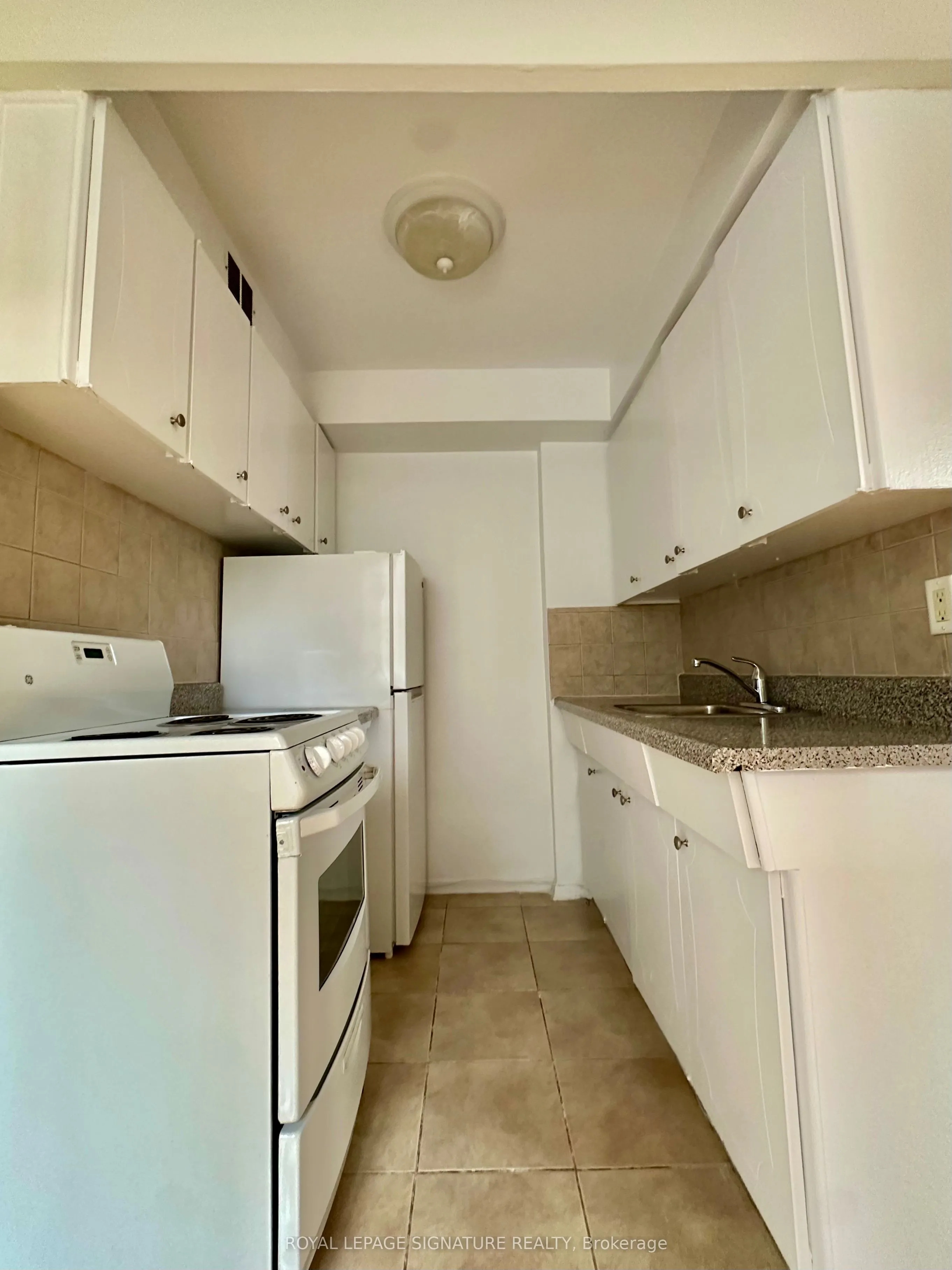 55 Isabella Street, #407