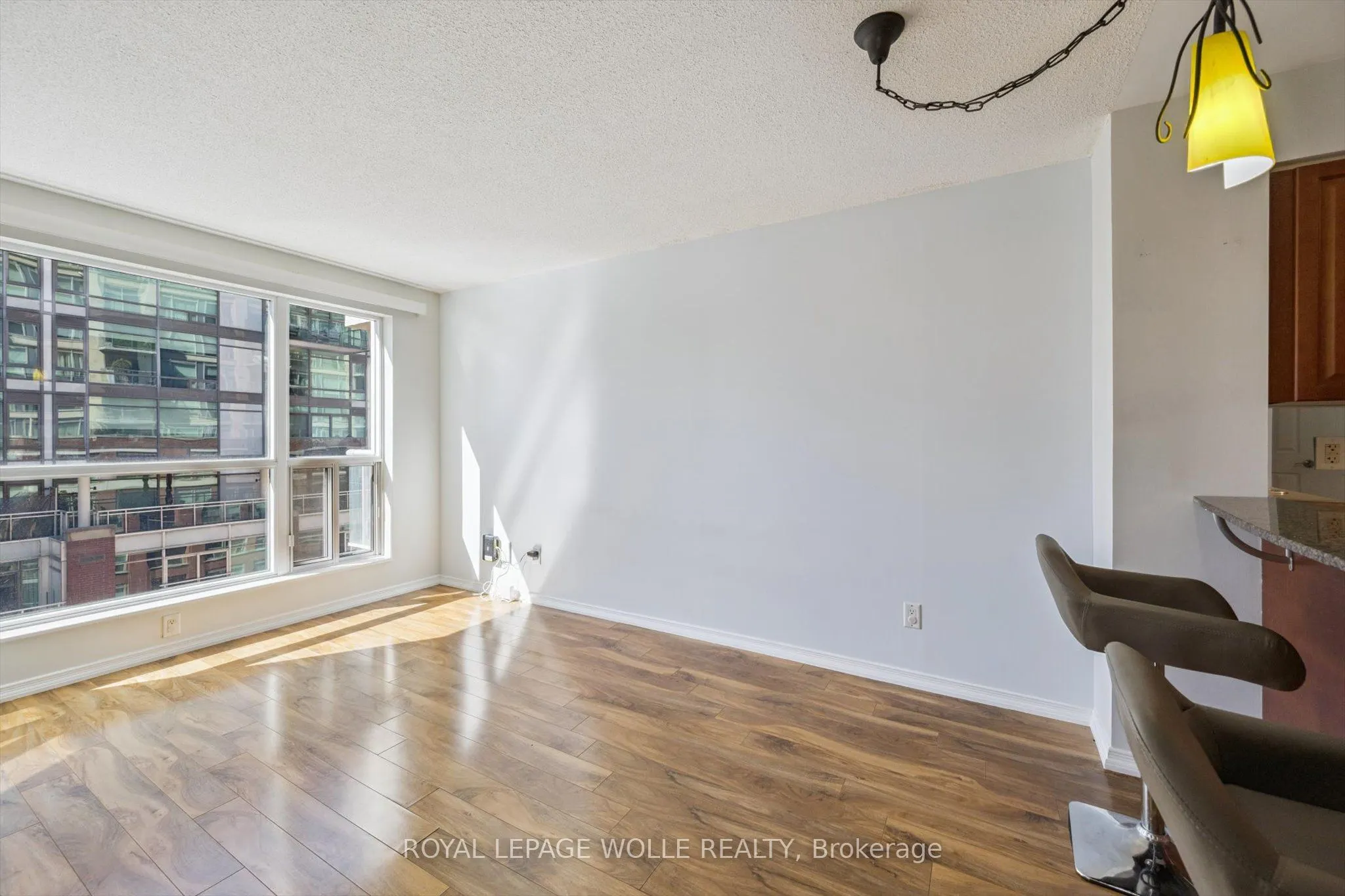230 King Street E, #1109