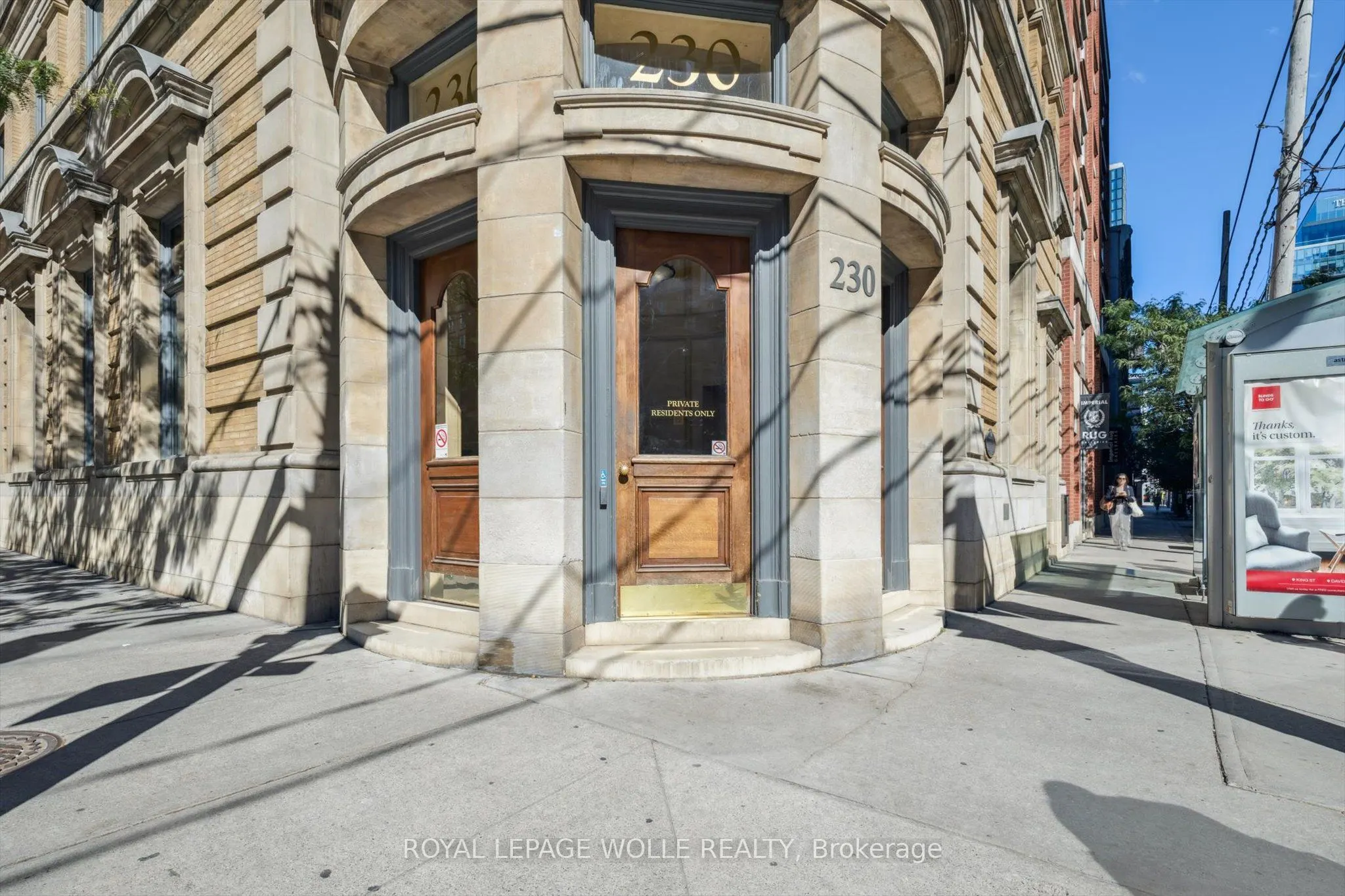 230 King Street E, #1109