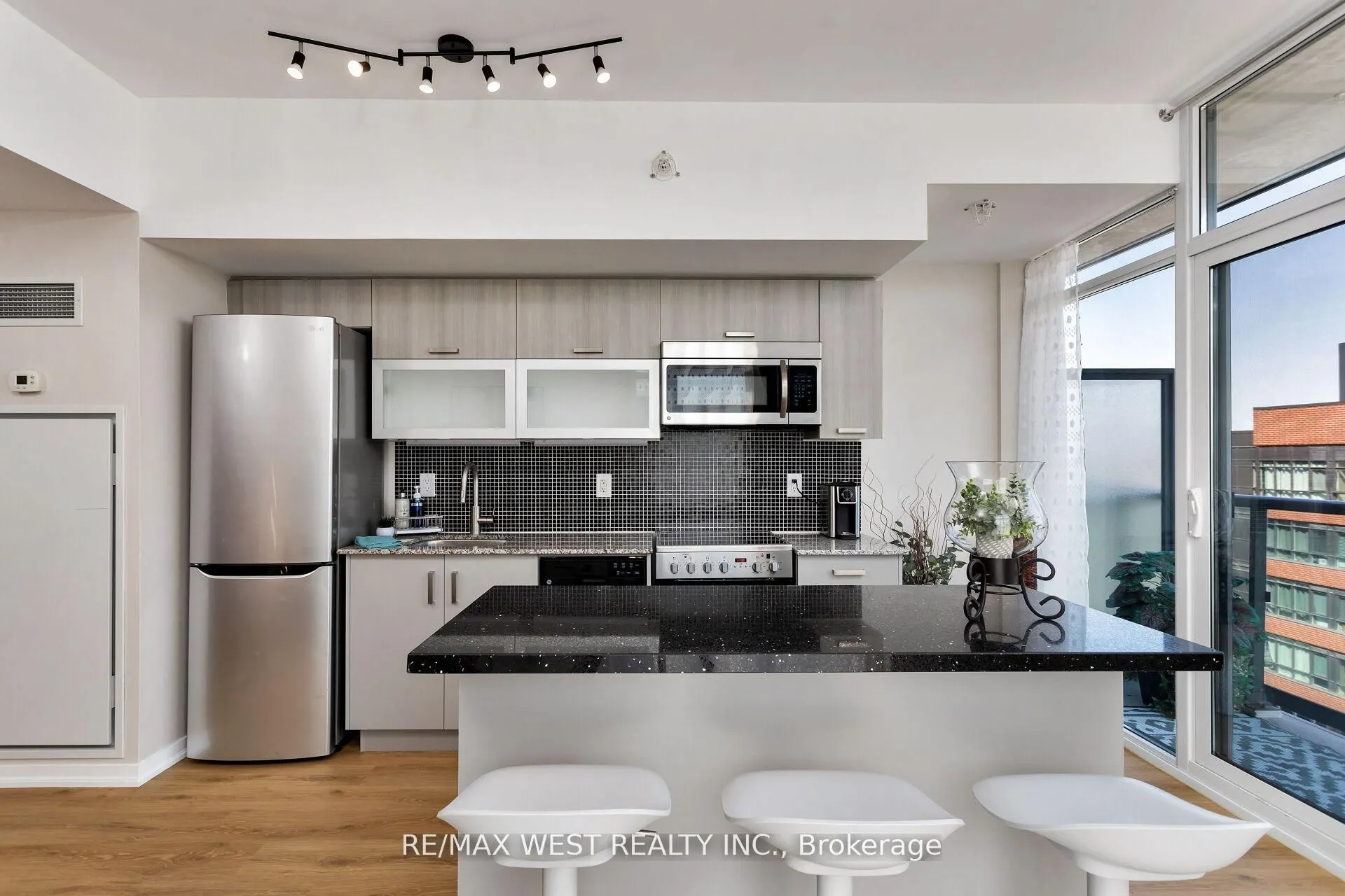 36 LISGAR Street, #1621E