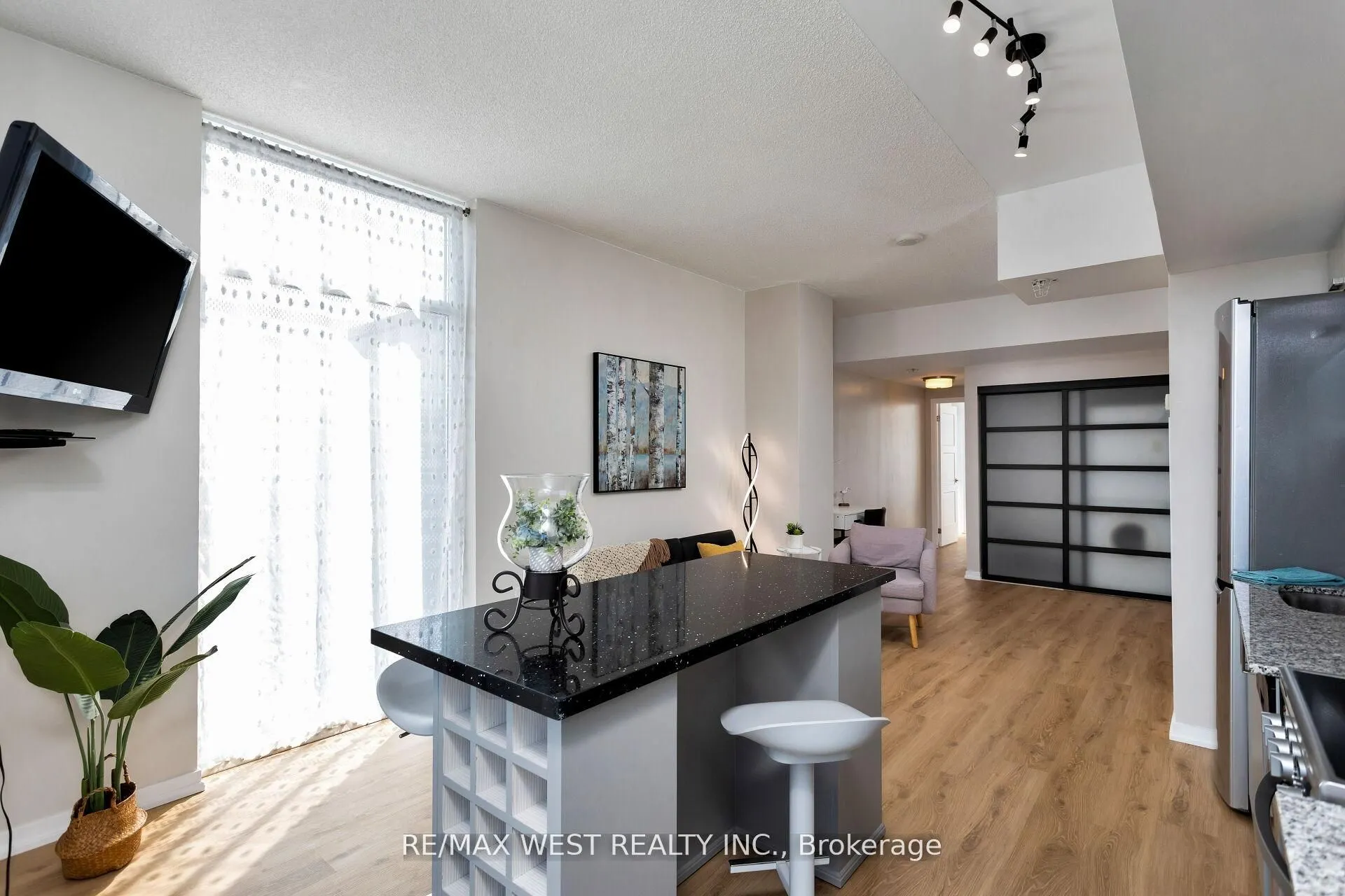 36 LISGAR Street, #1621E