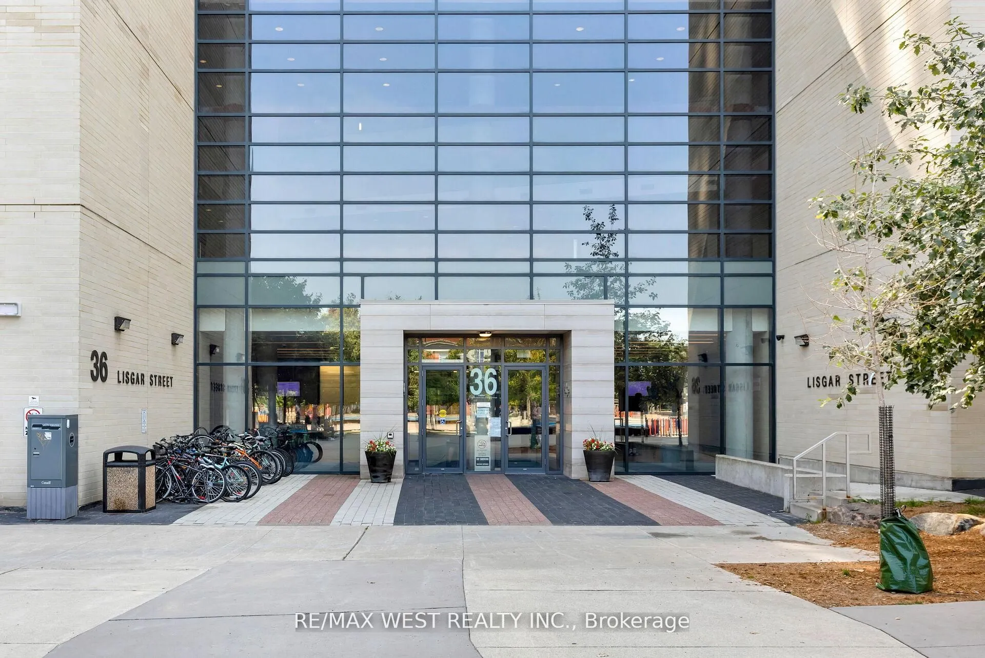 36 LISGAR Street, #1621E
