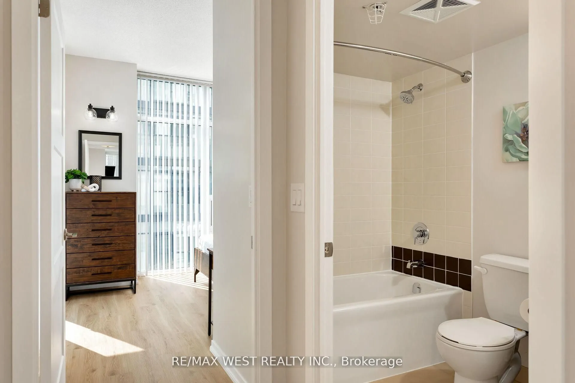 36 LISGAR Street, #1621E