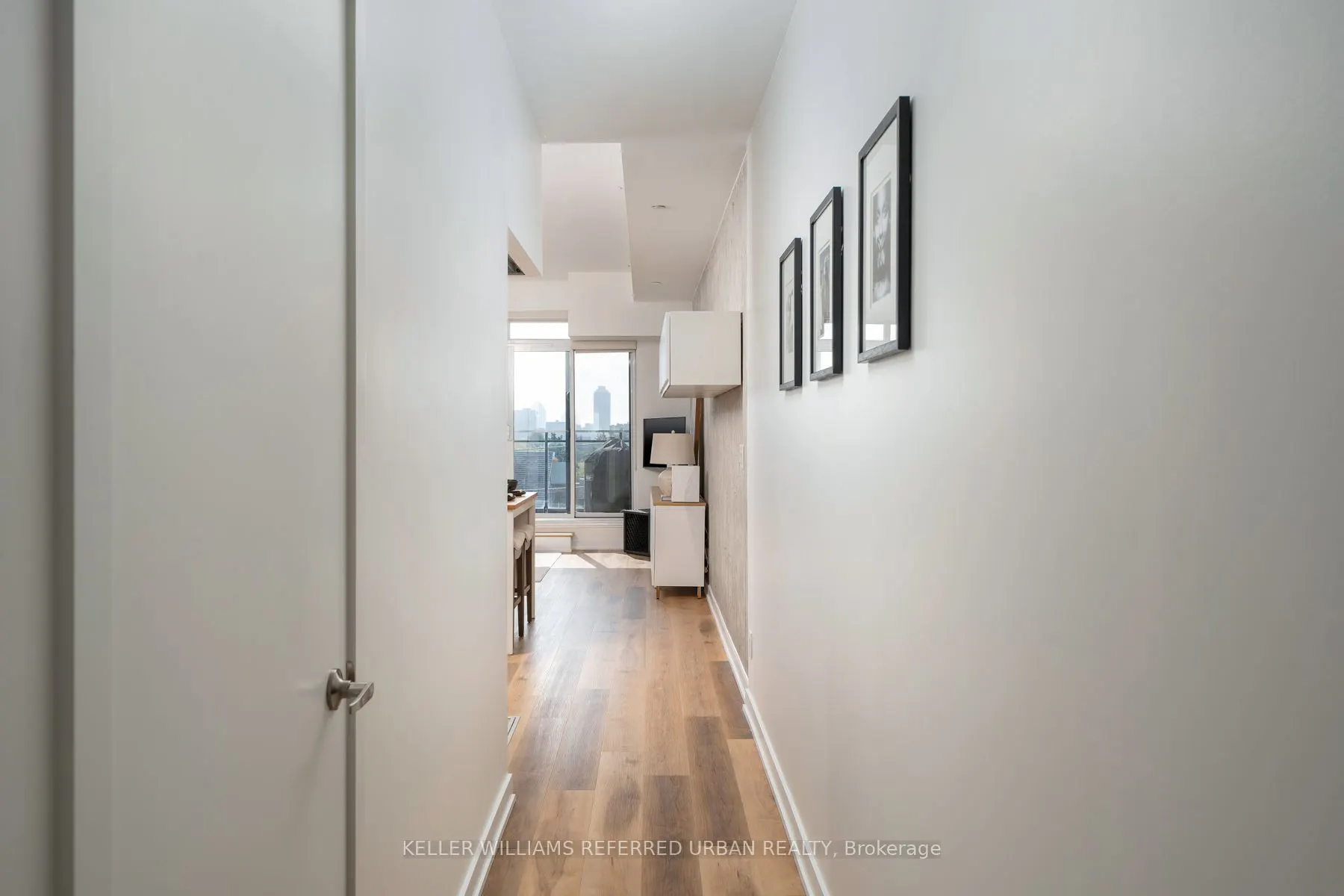 205 Manning Avenue, #405
