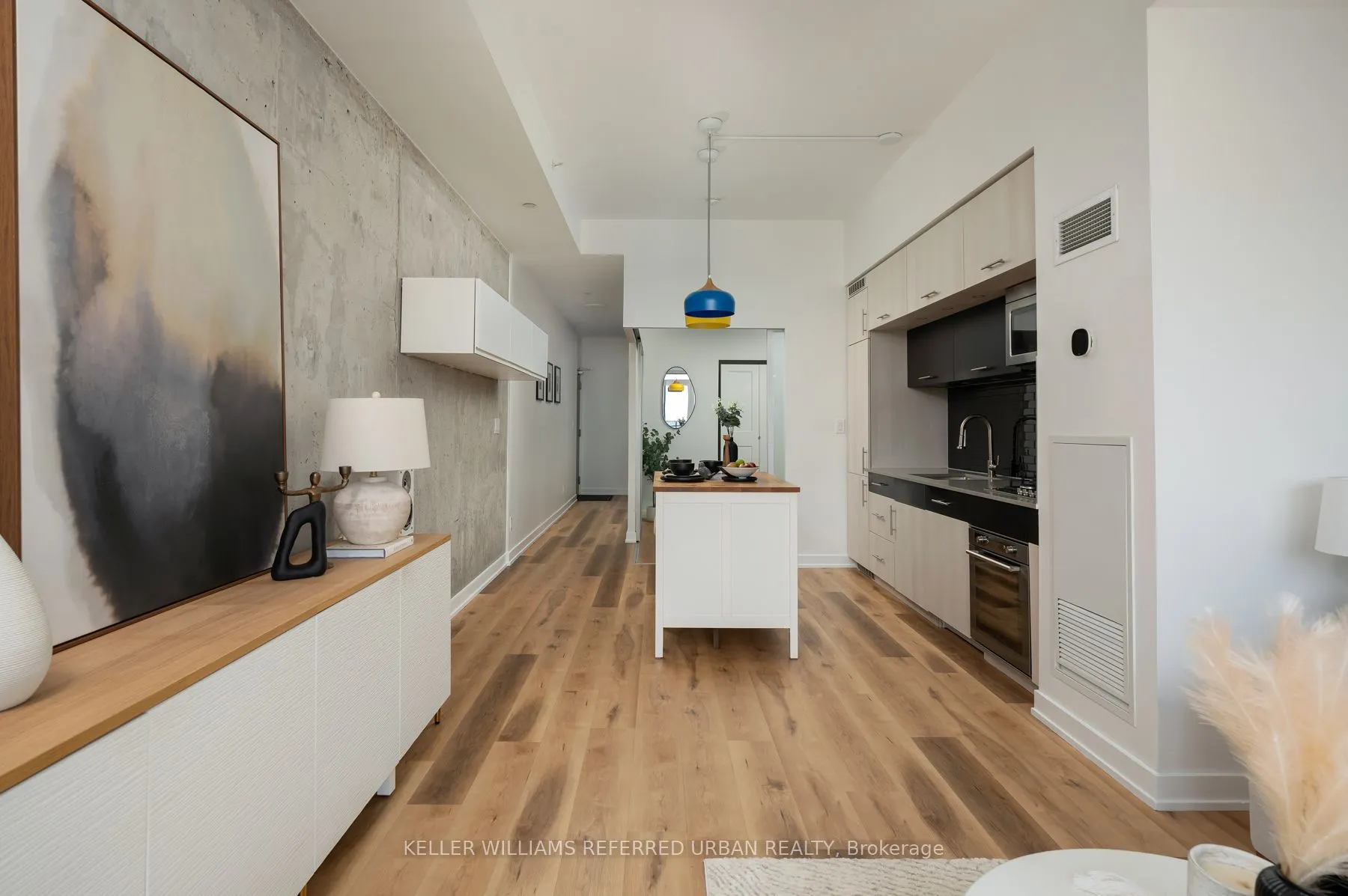 205 Manning Avenue, #405