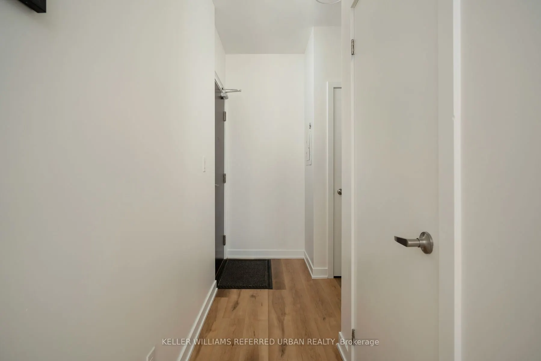 205 Manning Avenue, #405