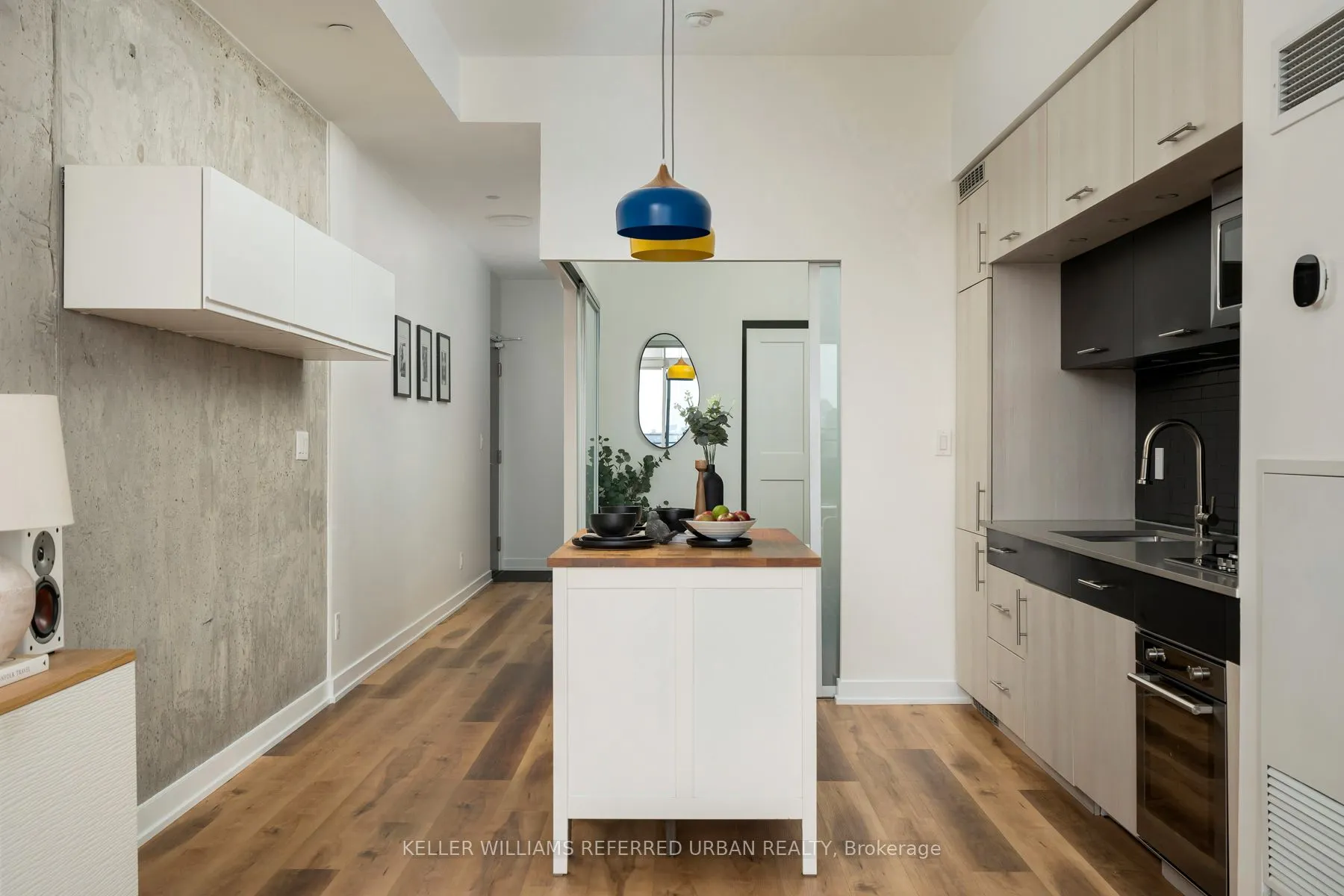 205 Manning Avenue, #405