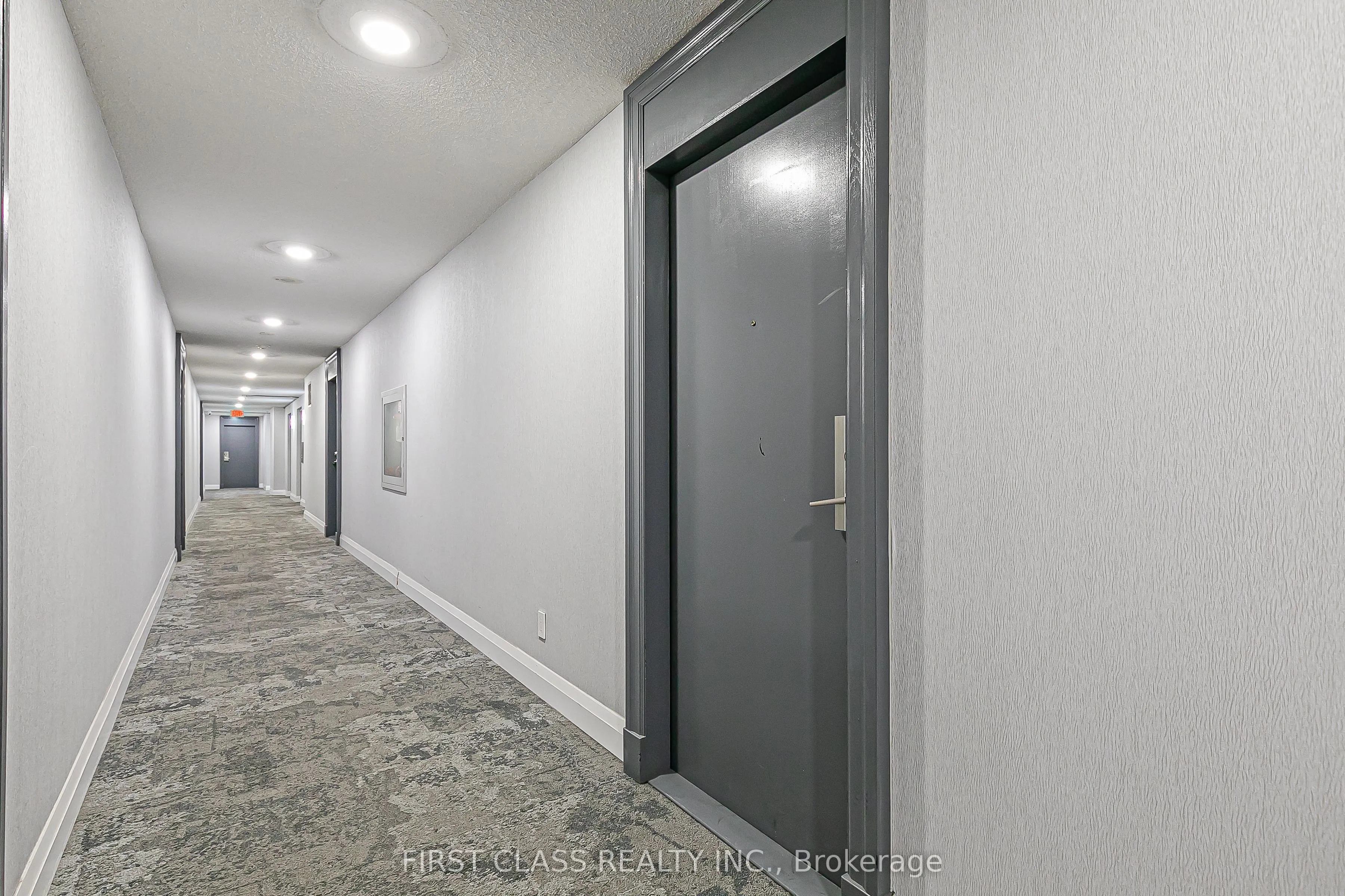 51 Lower Simcoe Street, #1202
