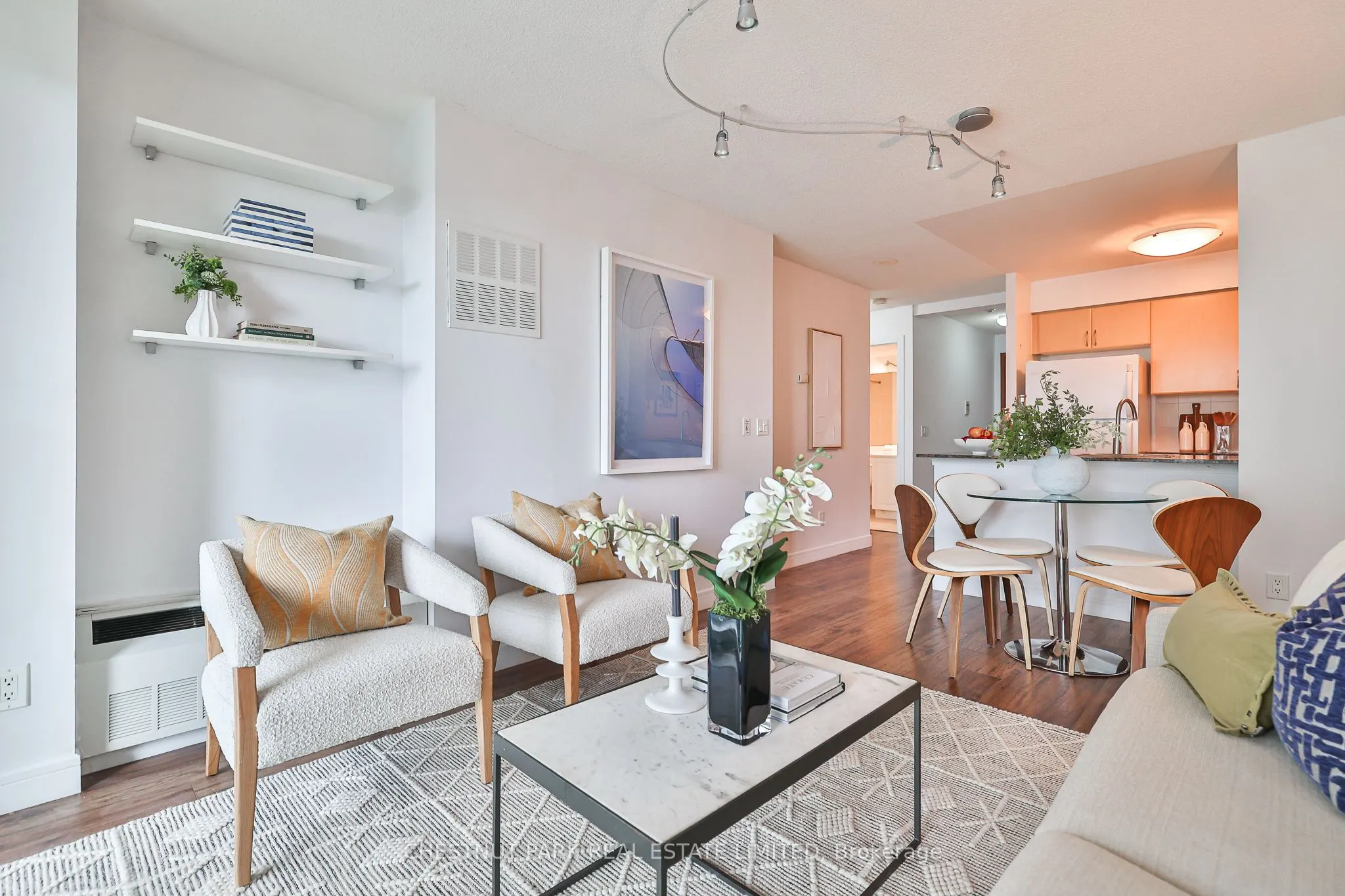 35 Bales Avenue, #1901