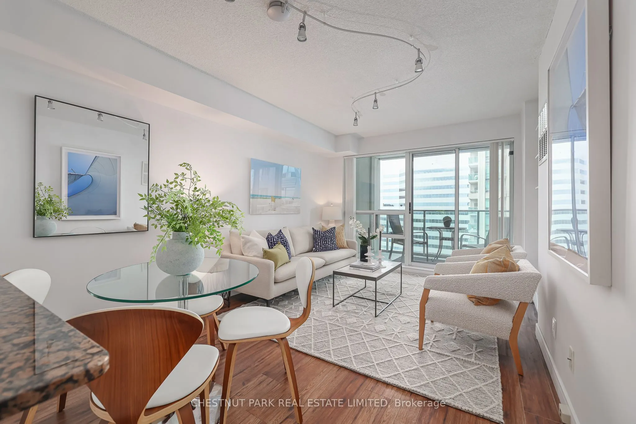 35 Bales Avenue, #1901