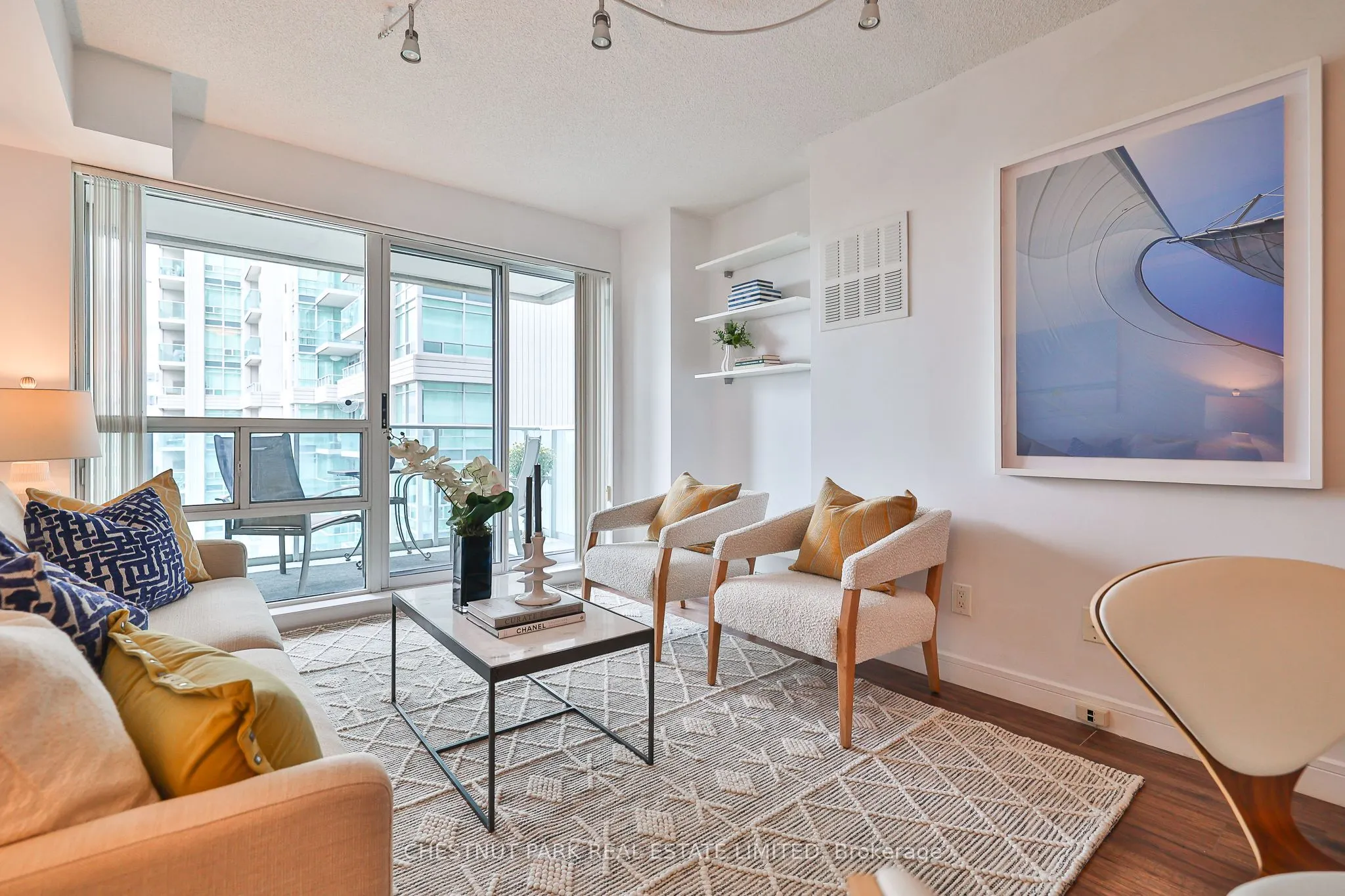 35 Bales Avenue, #1901